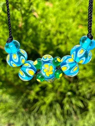 Preview pic of Blingin’ Beads
