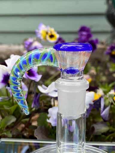 Preview pic of 14mm Fumed horn martini slide w/ screen