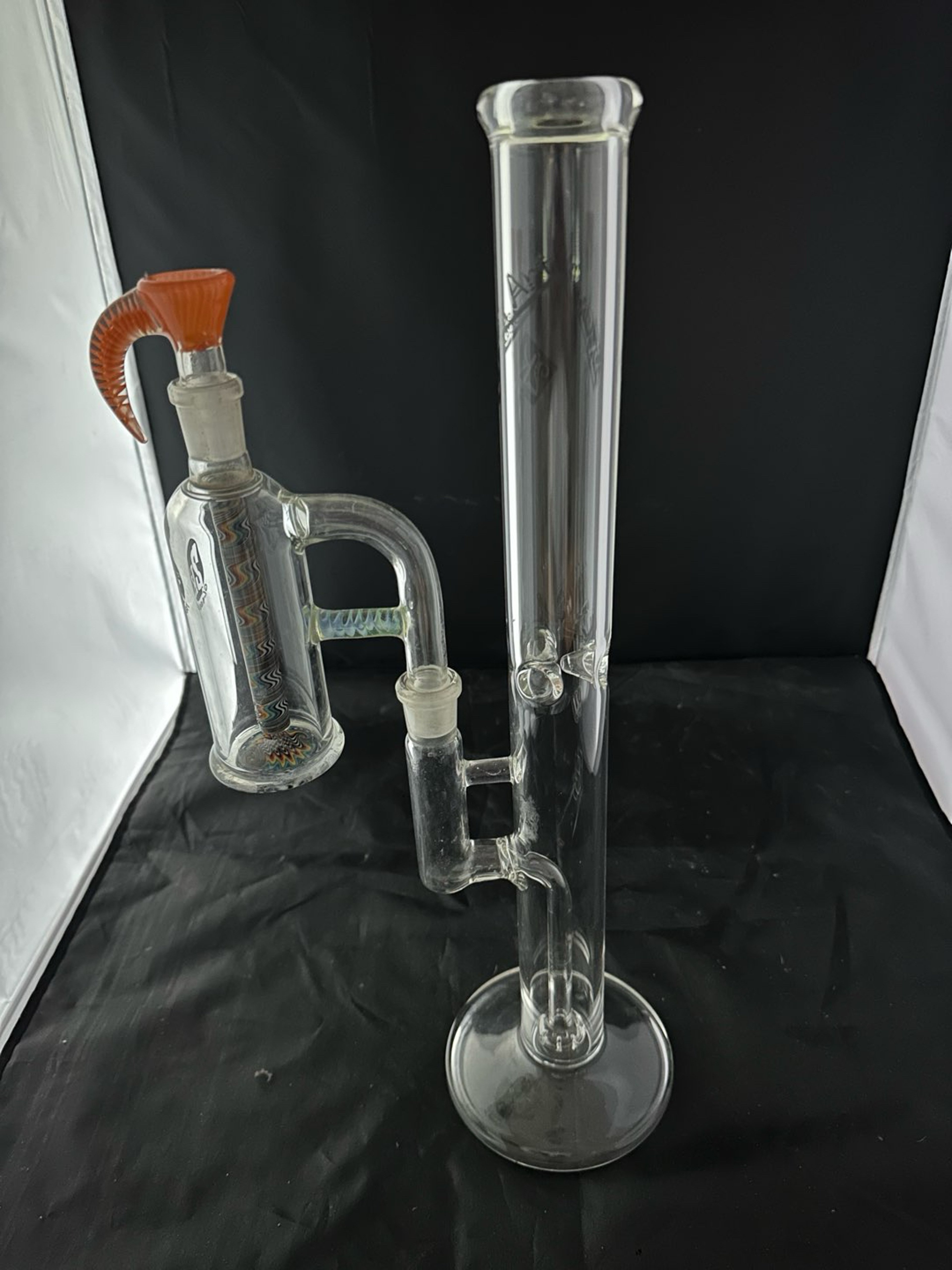 Preview pic of 2K Glassart Showerhead Perc Tube with Worked 2K Ashcatcher