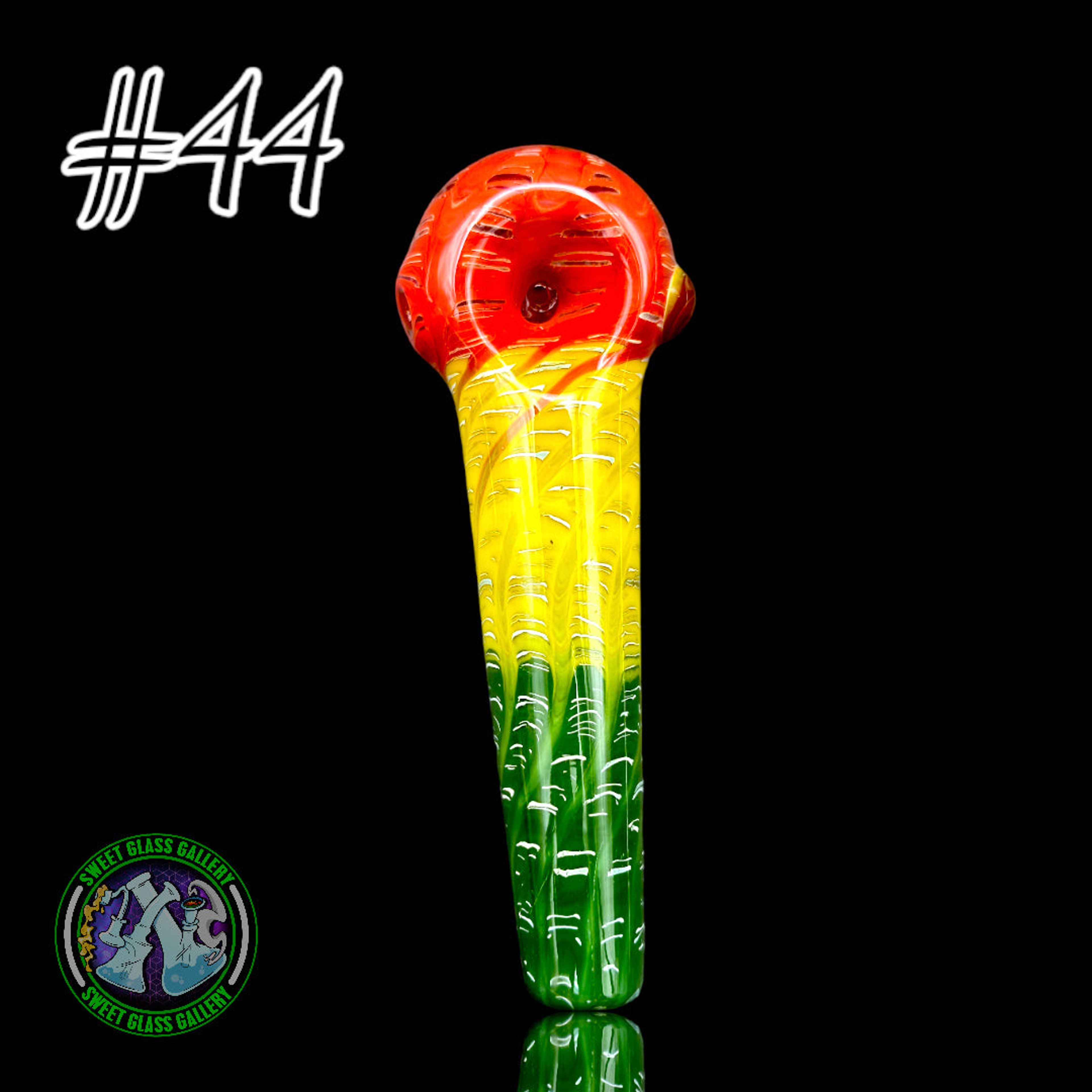 Preview pic of Daniel's Glass Art - Dry Pipe #44 - German Glass