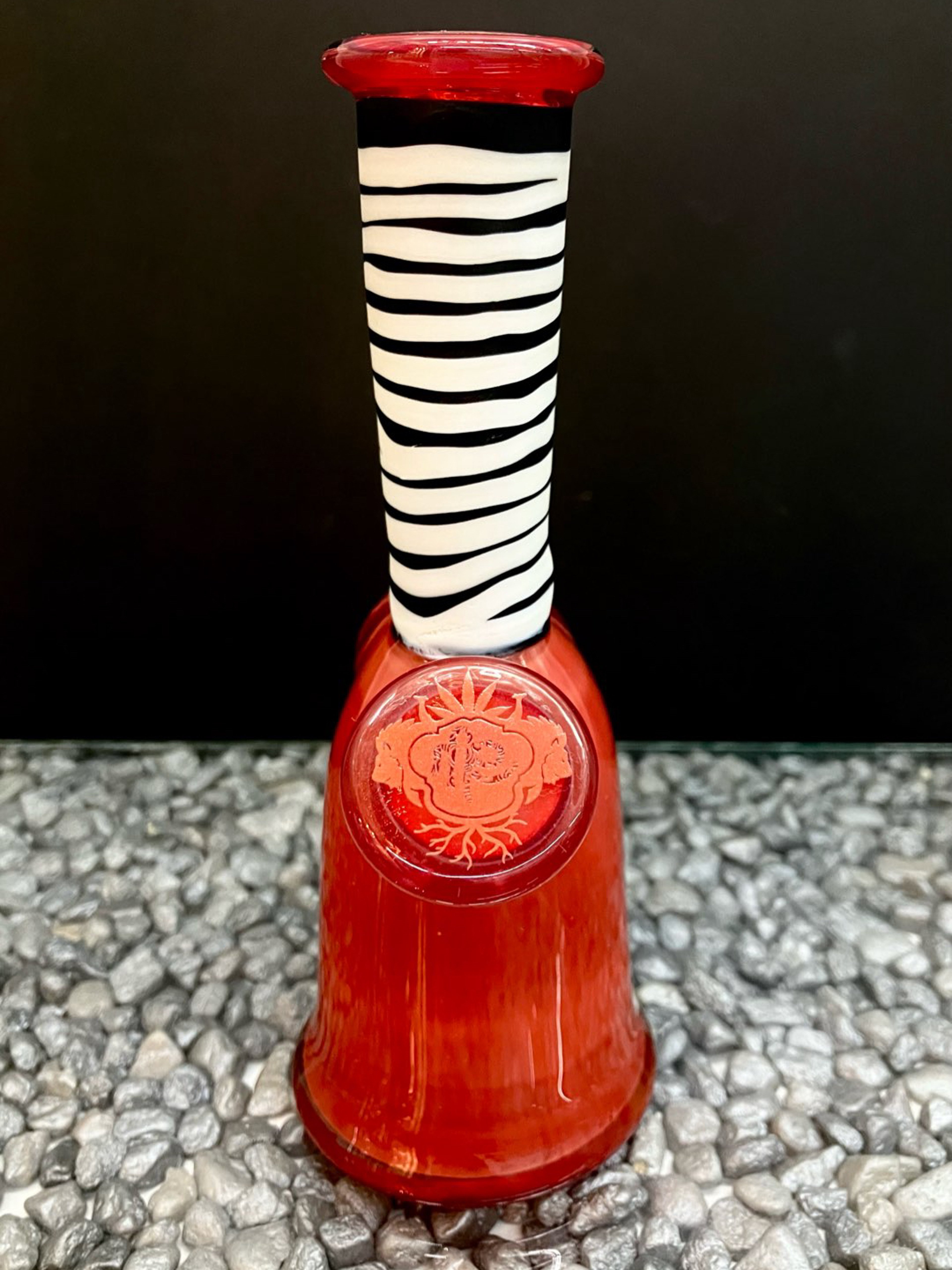 Preview pic of Matt Robertson Zebra Zoo Tube