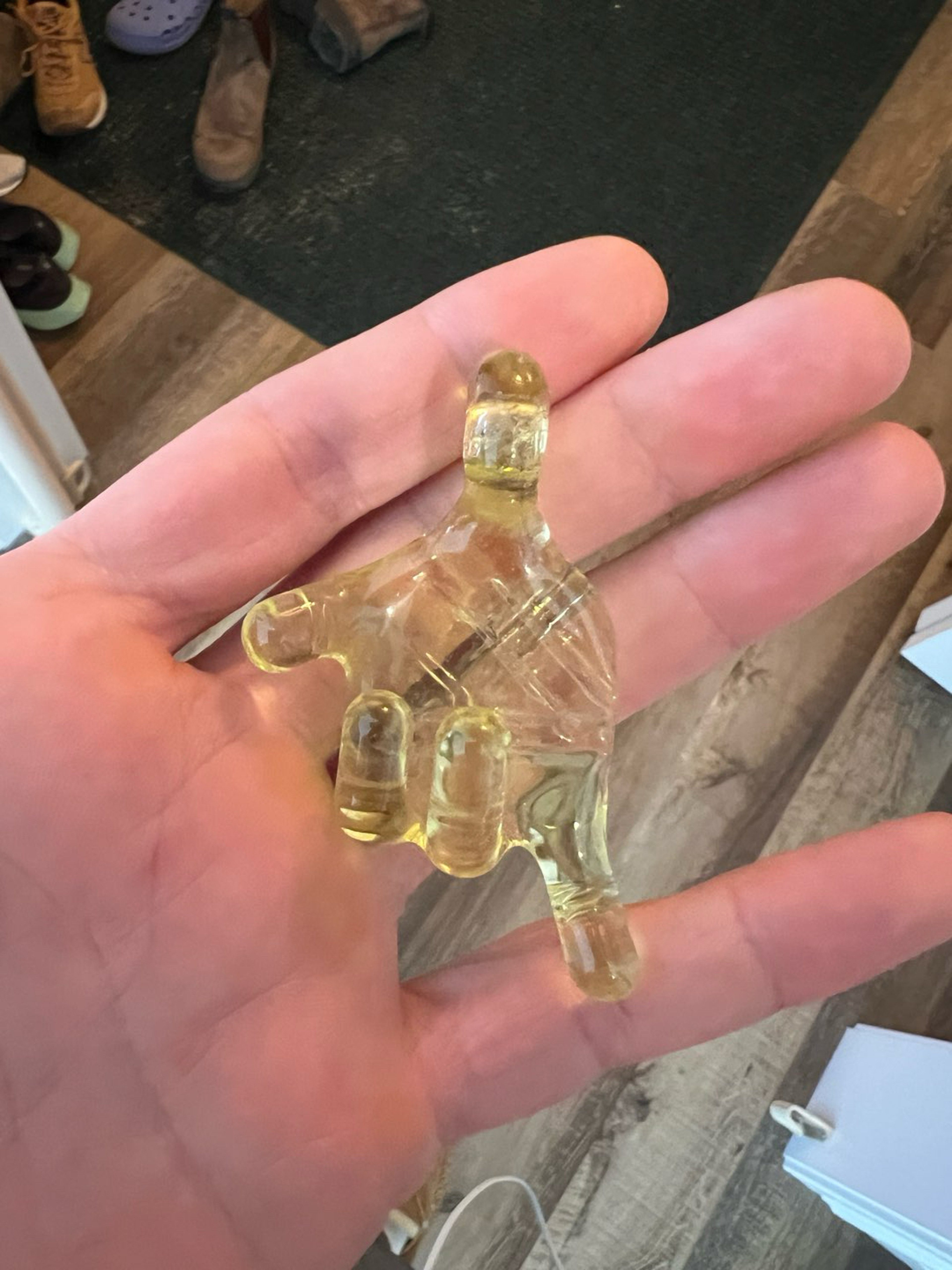 Preview pic of Goober gabe glass hang loose pendant