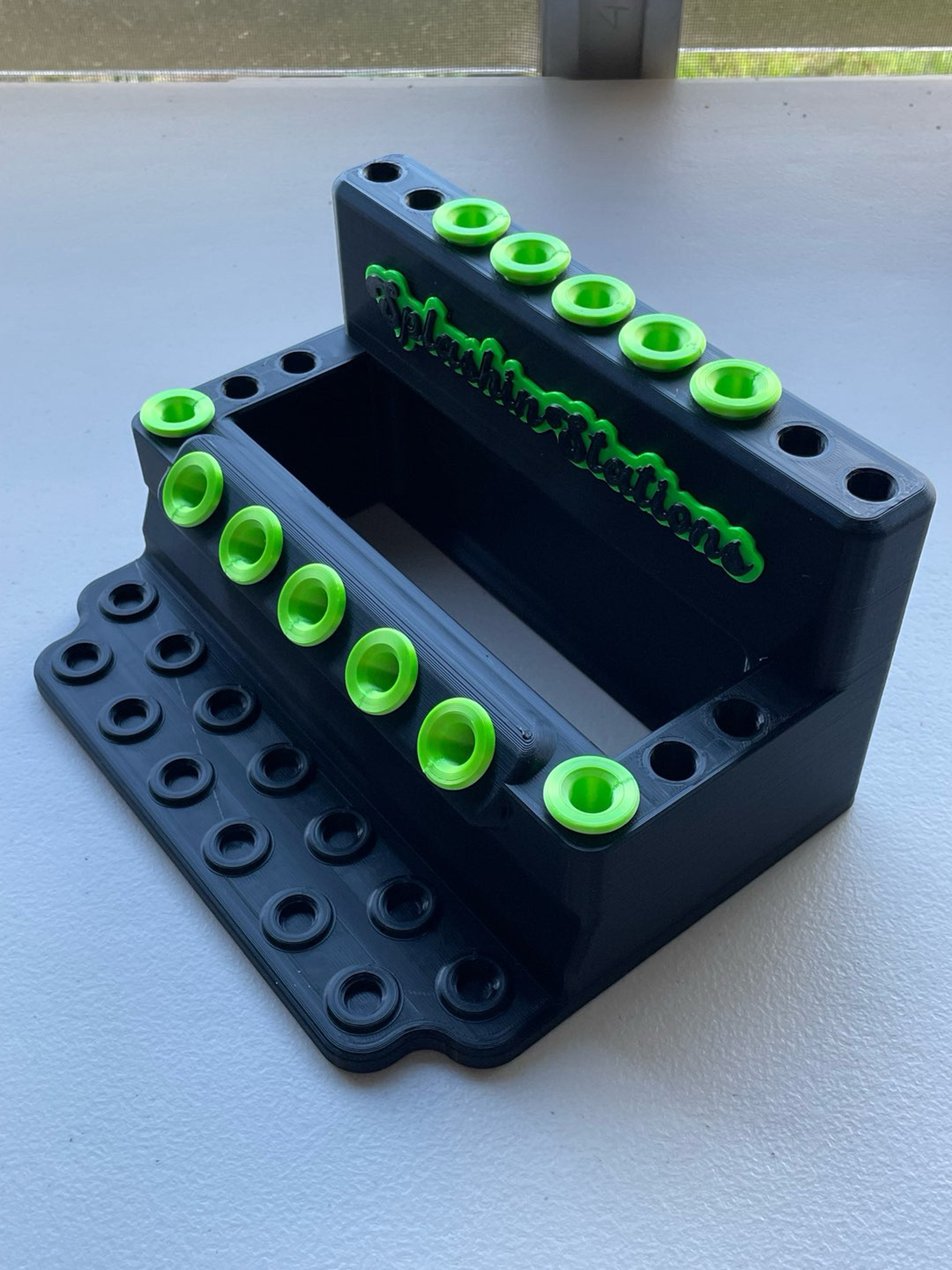 Preview pic of XXXL Banger Station - Black / Neon Green