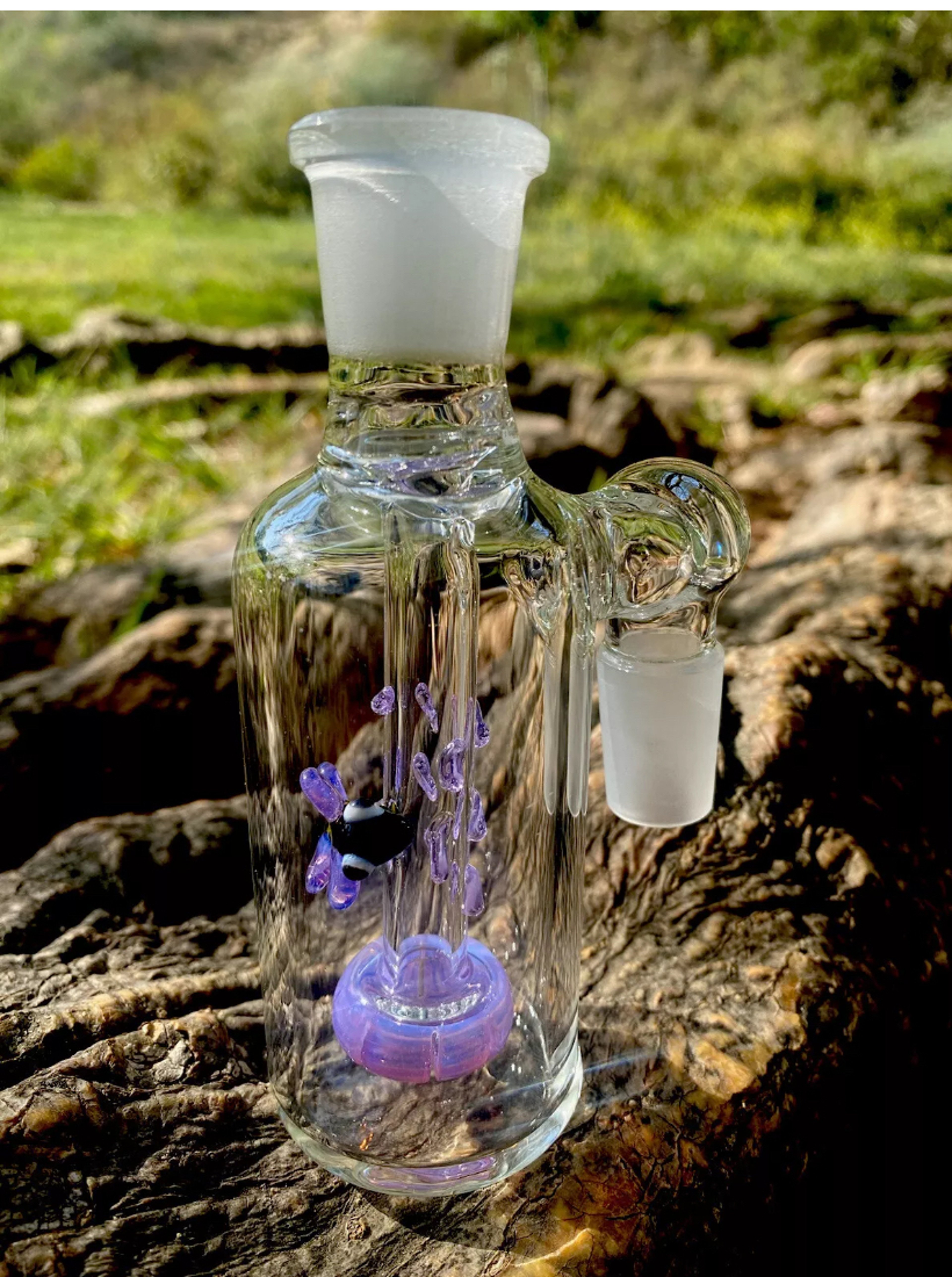 Preview pic of 18mm Bee Glass ash catcher