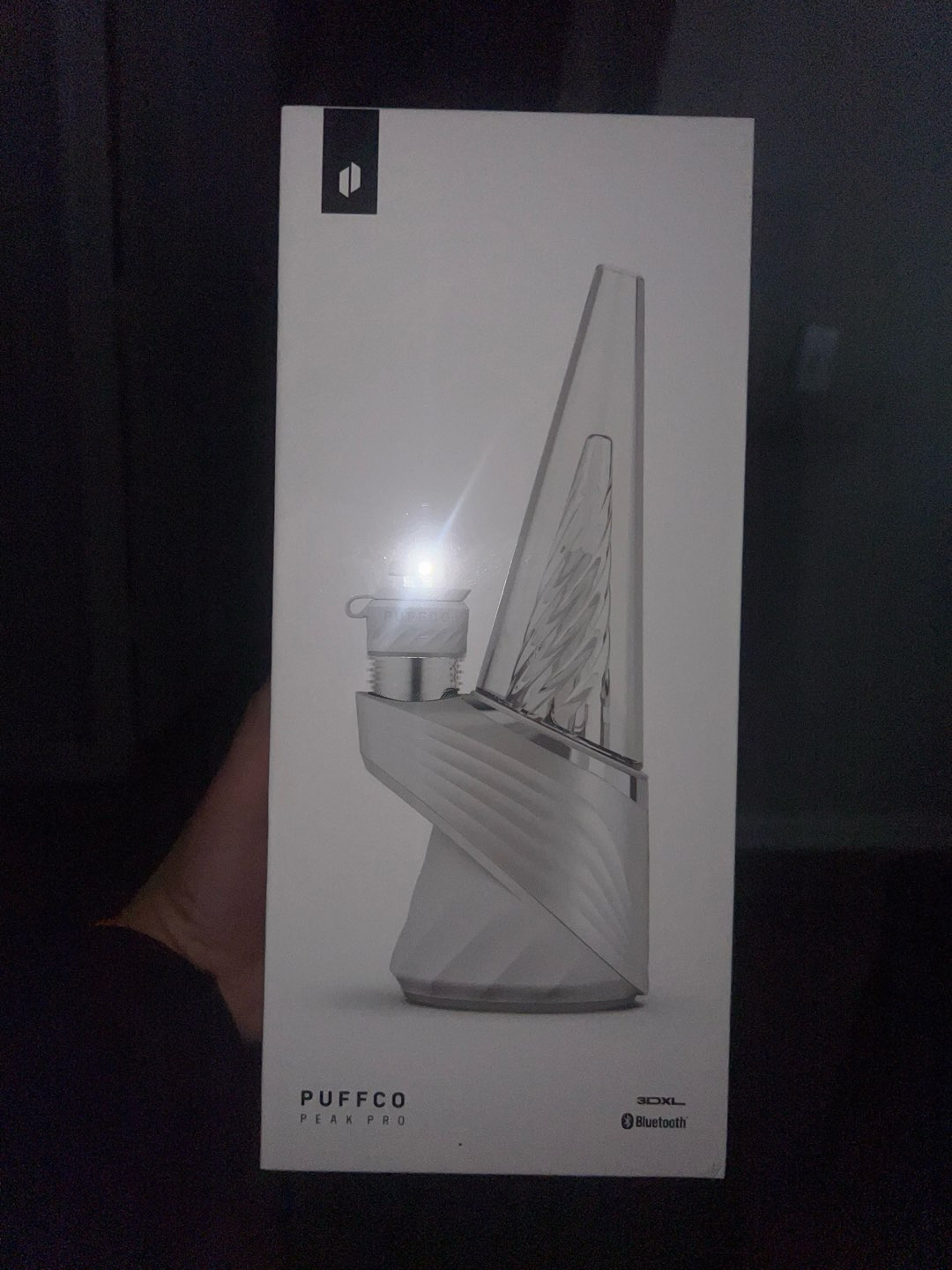 Preview pic of Puffco Peak Pro V2 sealed pearl 3DXL