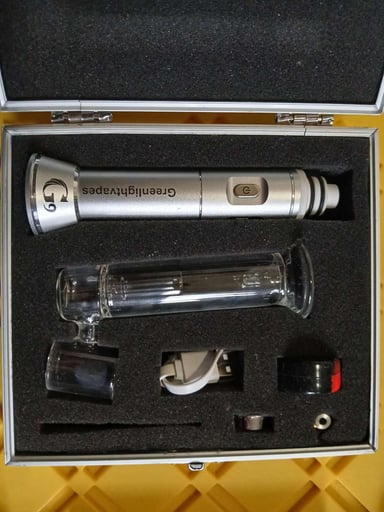 Preview pic of G9 GREENLIGHT VAP ES PORTABLE CONCENTRATE VAPORIZER brand new..