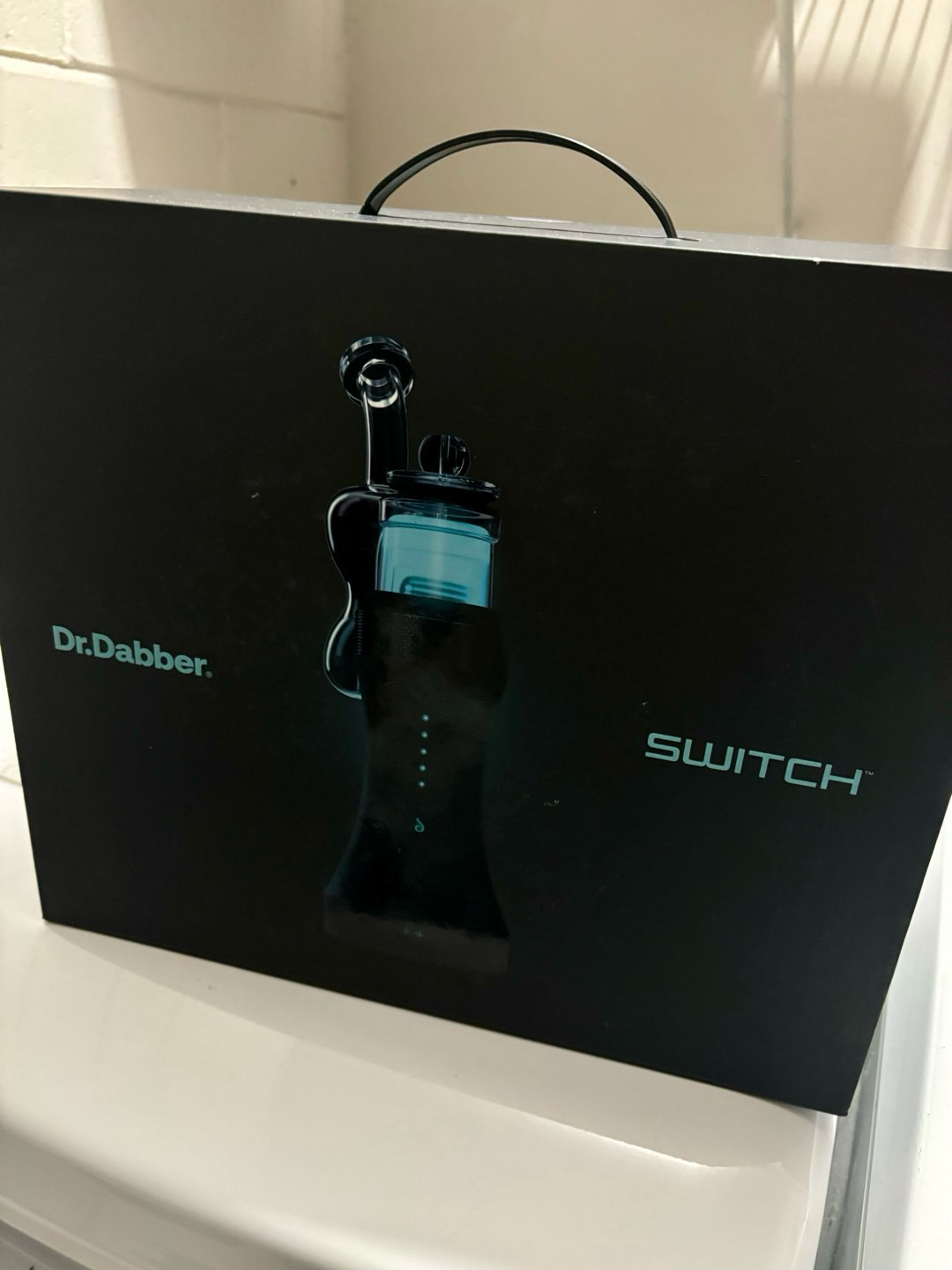 Dr. Dabber Switch (brnd new, incl xtra glass) image 0