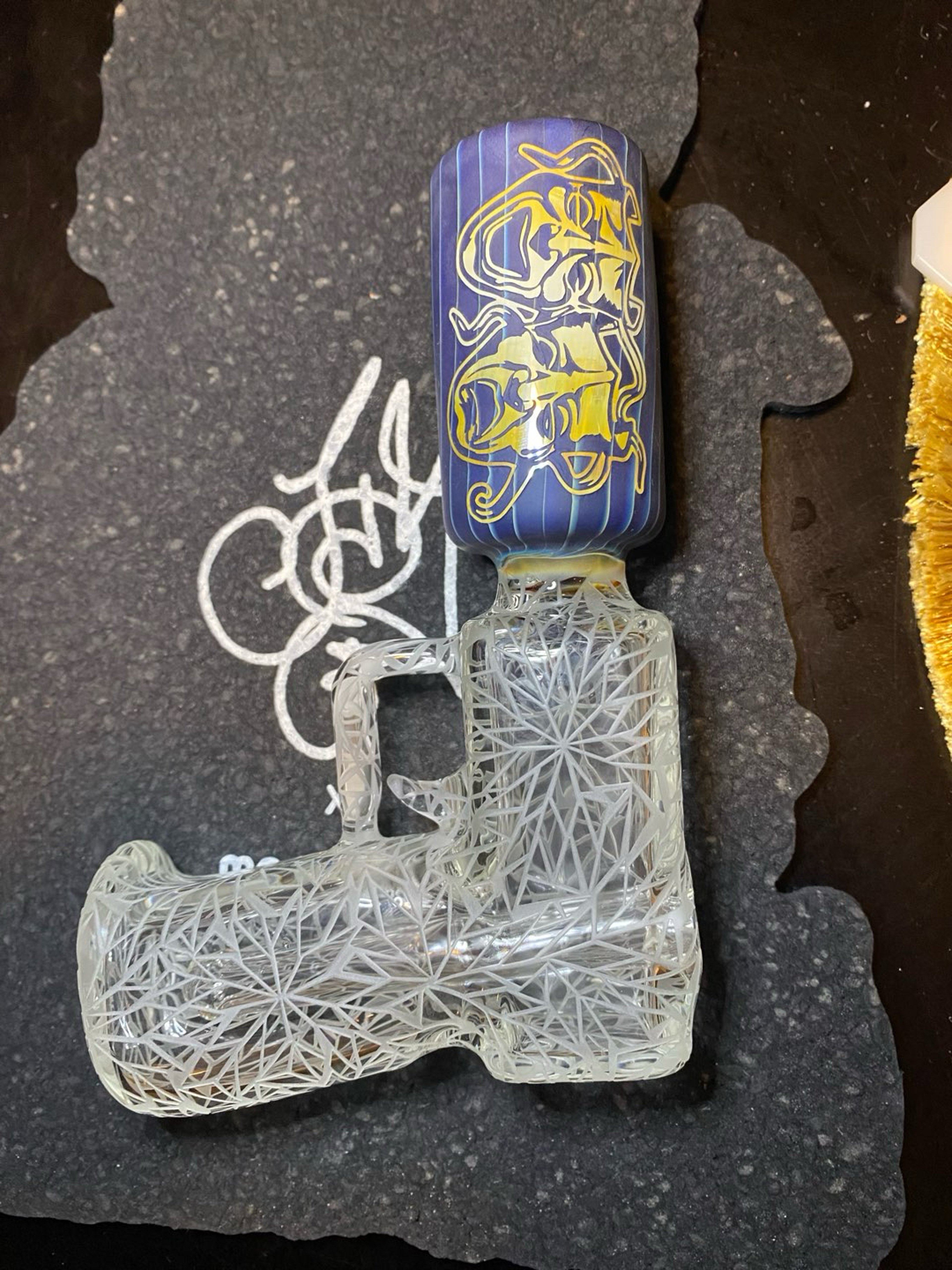 Preview pic of Dwreck and Brightly lit collab