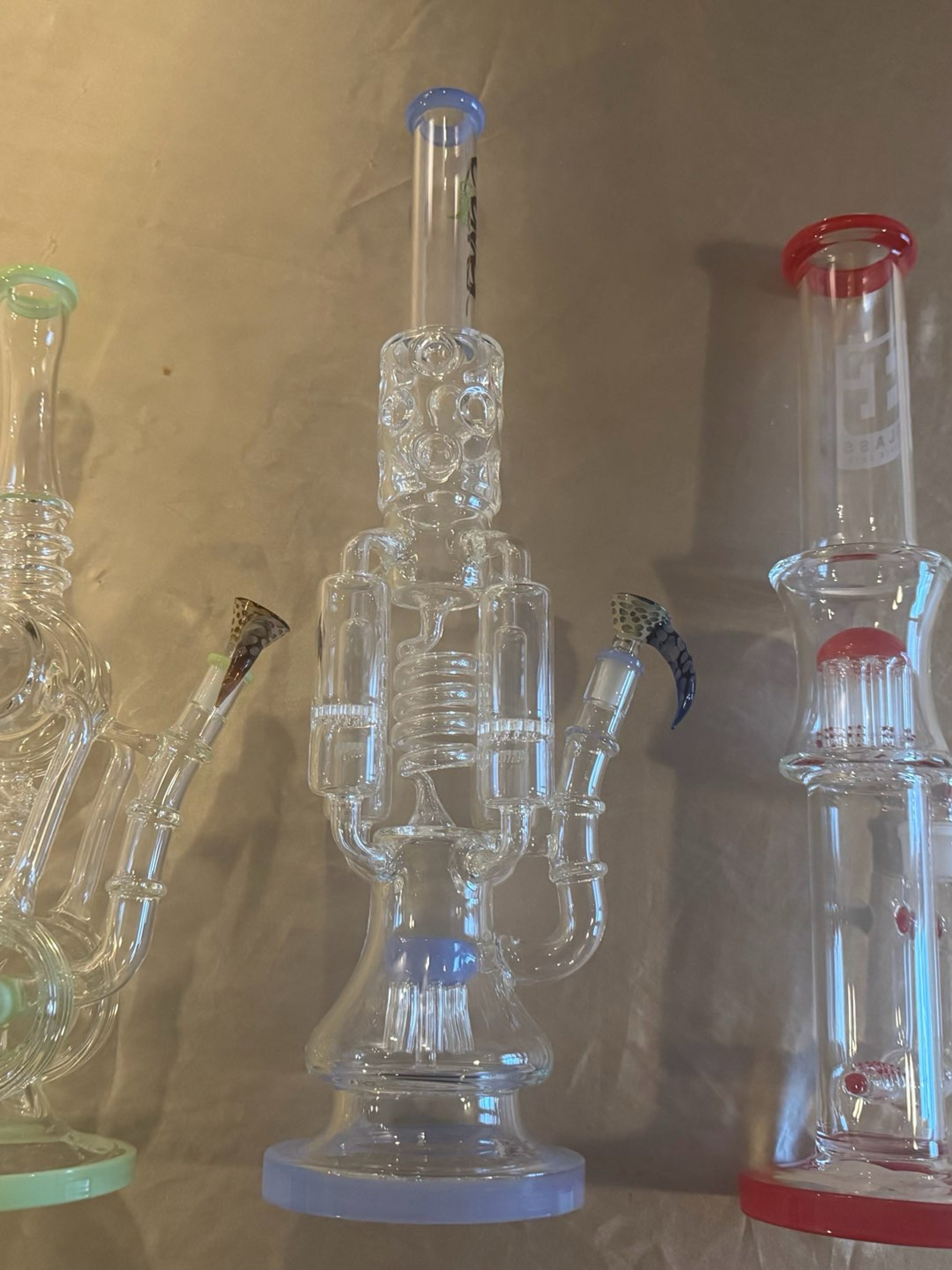 Preview pic of 3 PC Glass Colection + Accessories