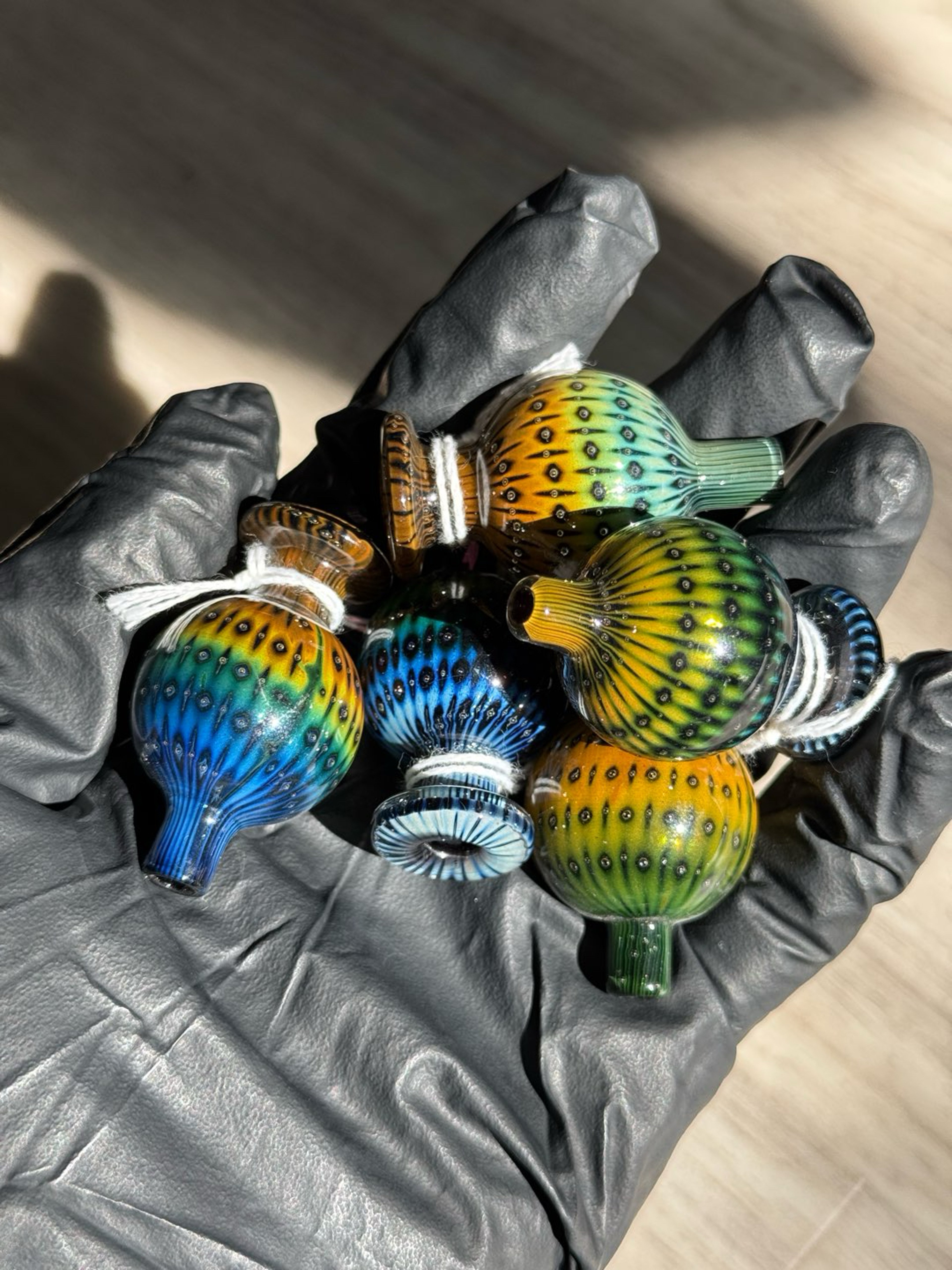 Preview pic of Steve Size Love Bubble Trap Bubble Caps