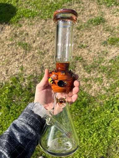 Preview pic of Empire Glassworks “Save The Bees” beaker