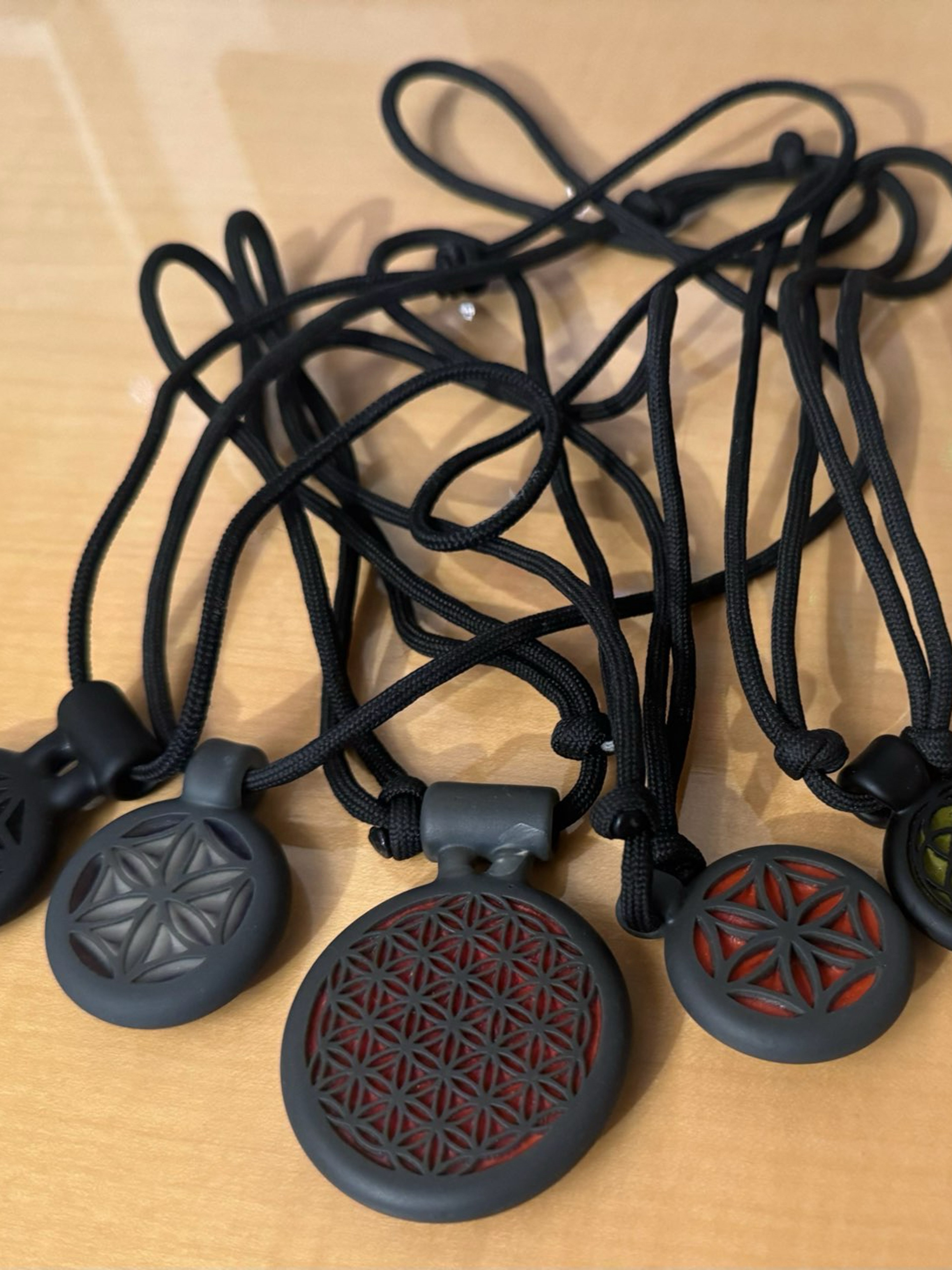 Preview pic of 5 mesonja pendant
