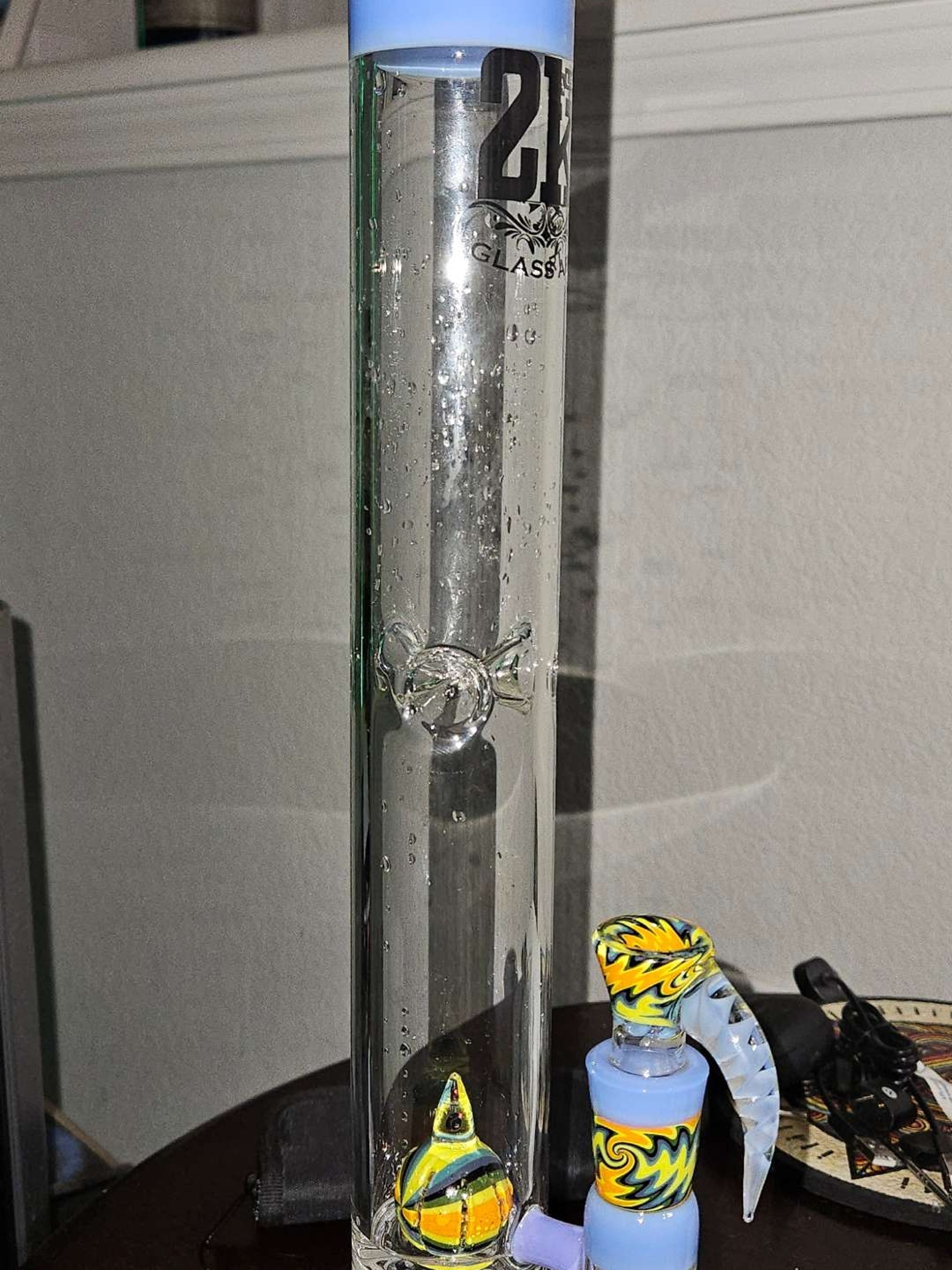 Preview pic of 2kglass