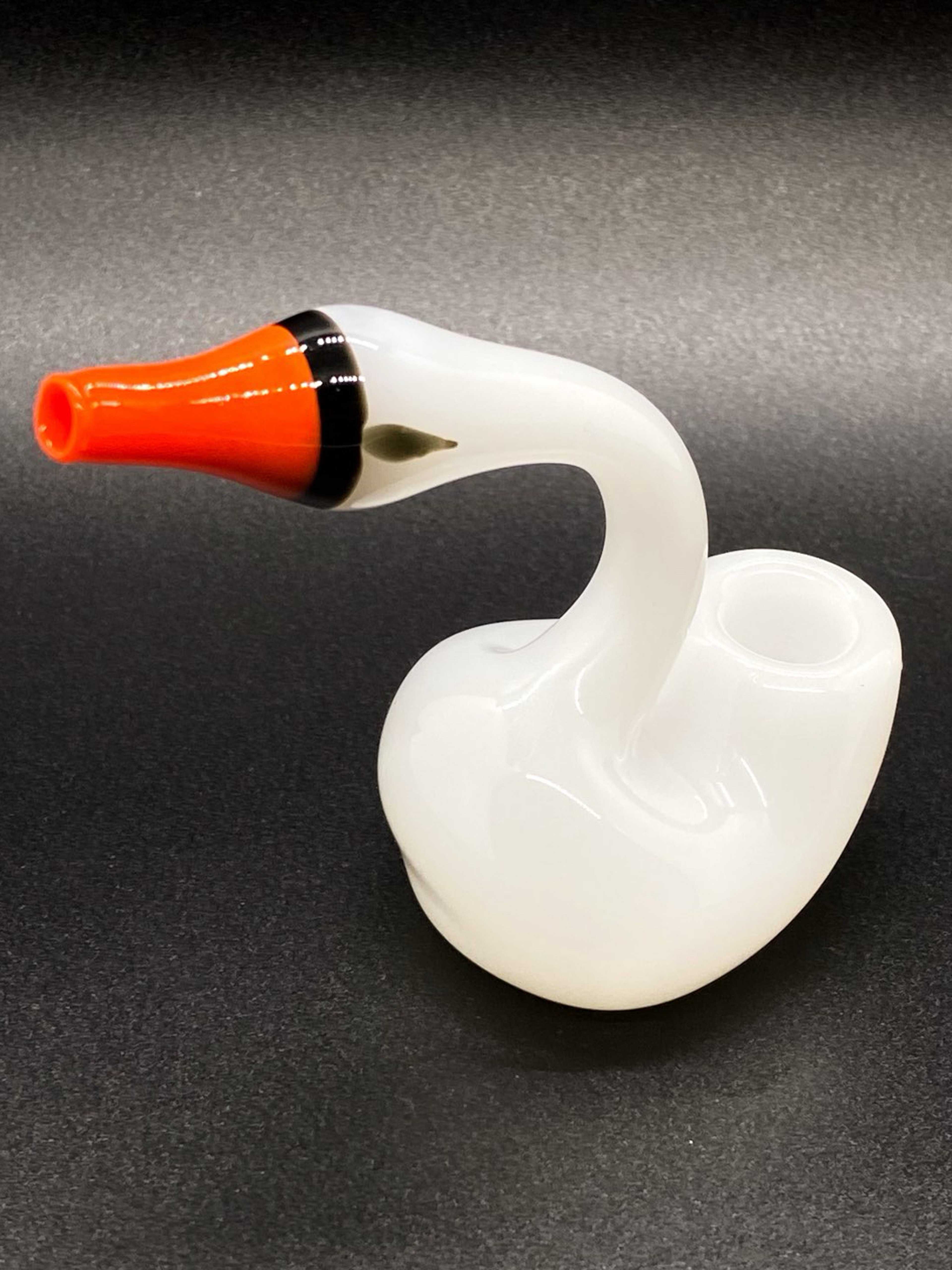 Preview pic of Stand up swan sherlock