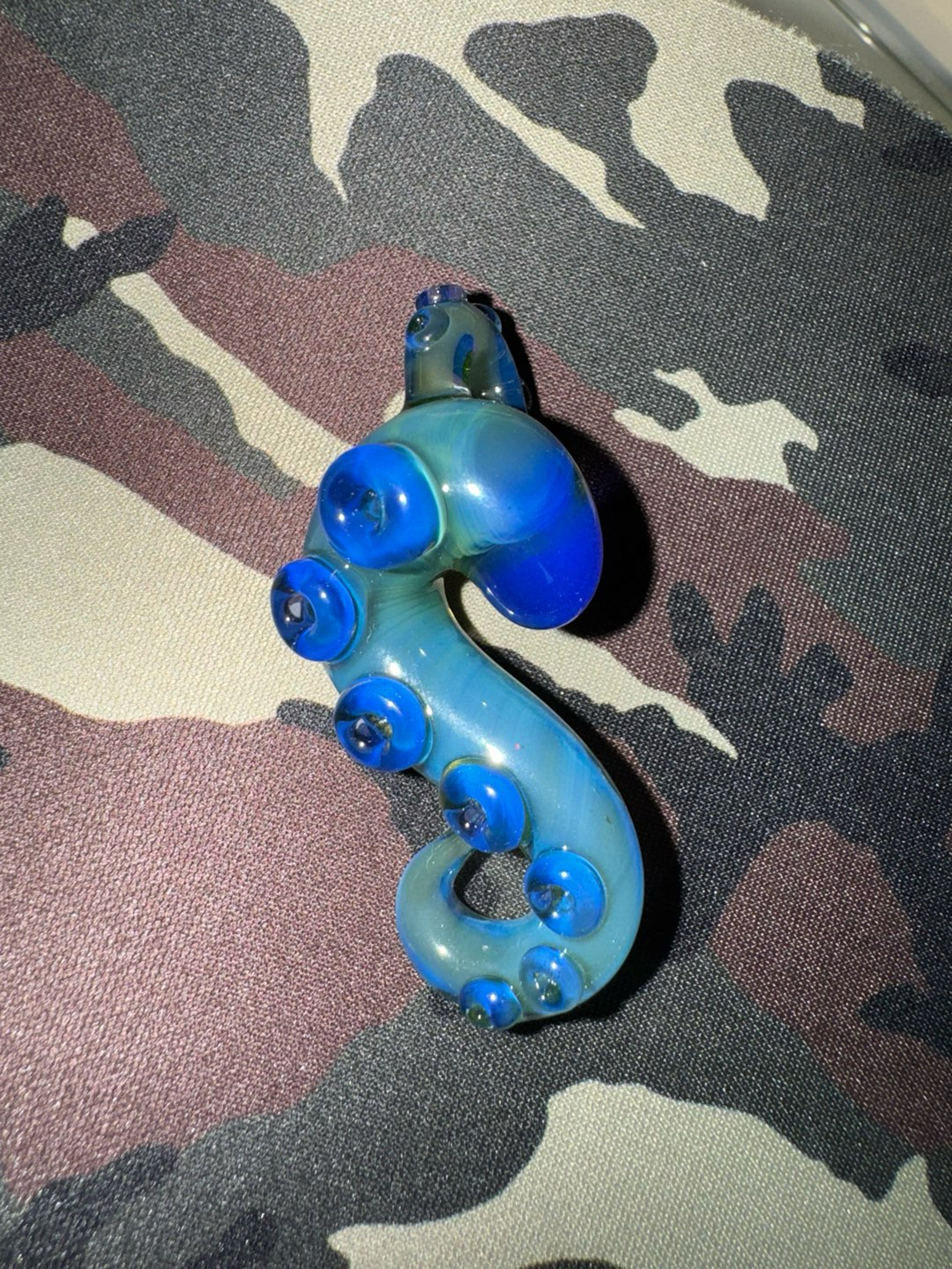 Preview pic of Wicked Glass Tentacle Pendant