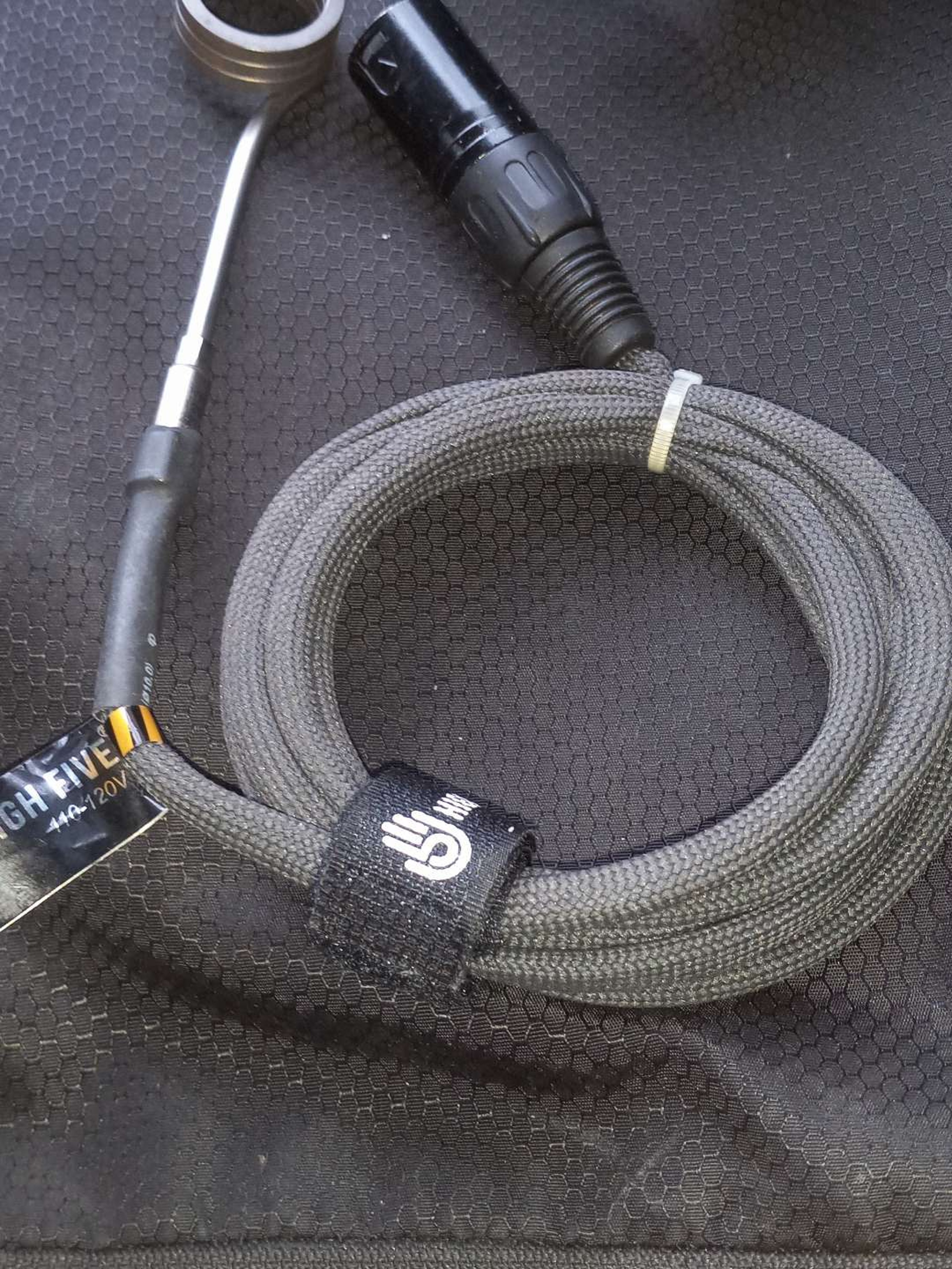 Preview pic of High five E Nail Coil