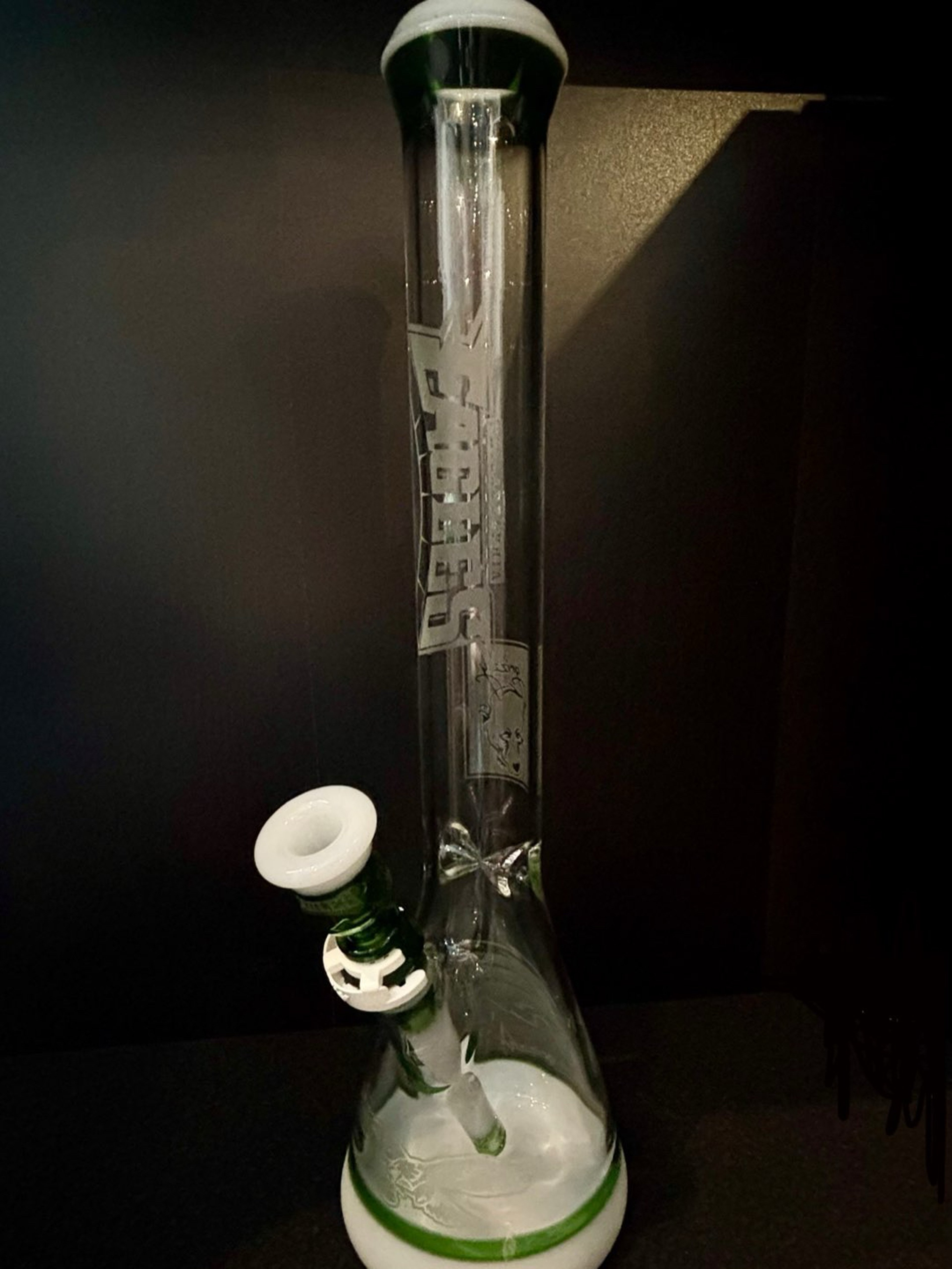 Preview pic of Grizzly Eagles BK Full Encalmo Faceted