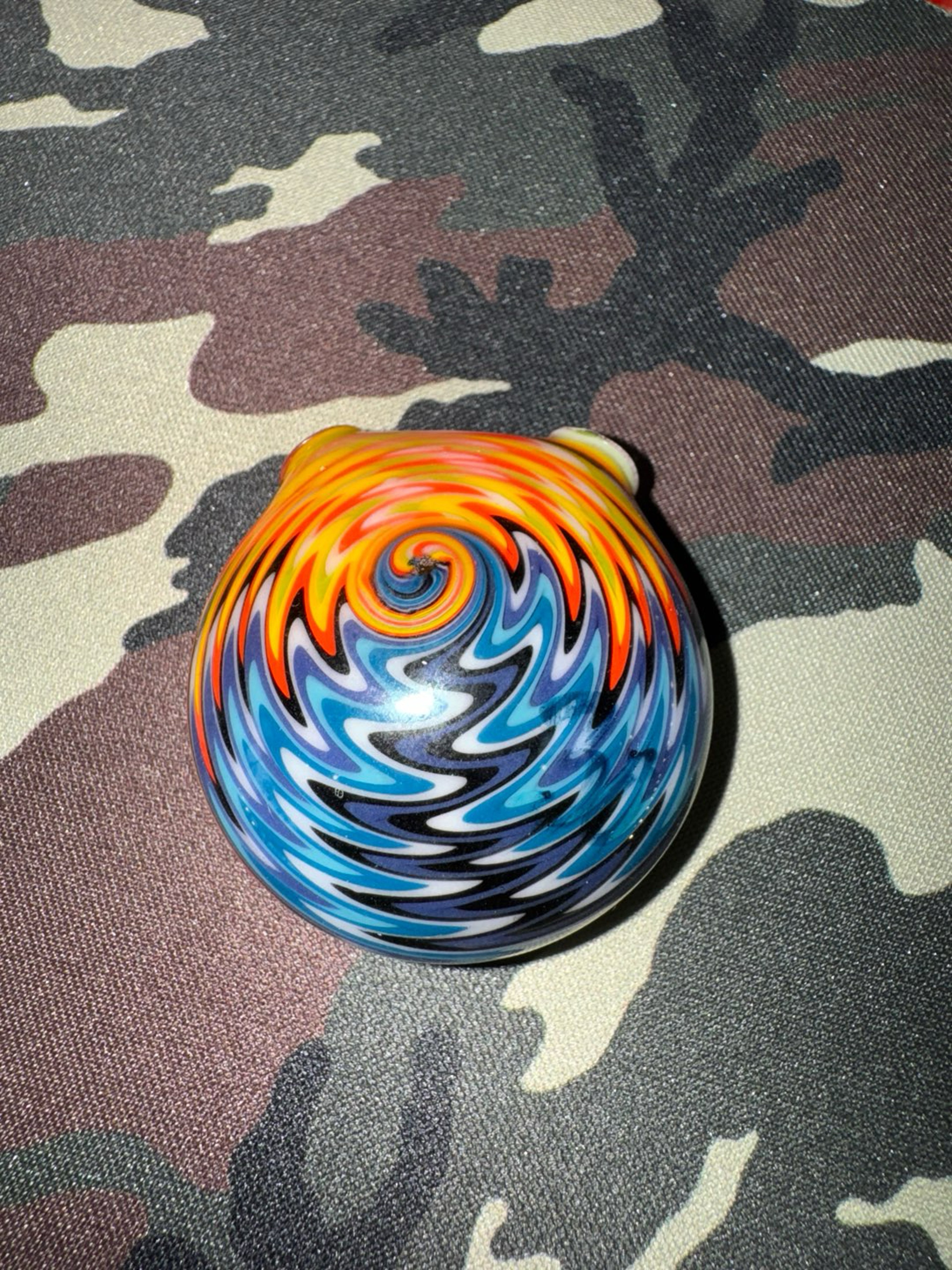 Preview pic of Adam Driver Wig Wag Pendant