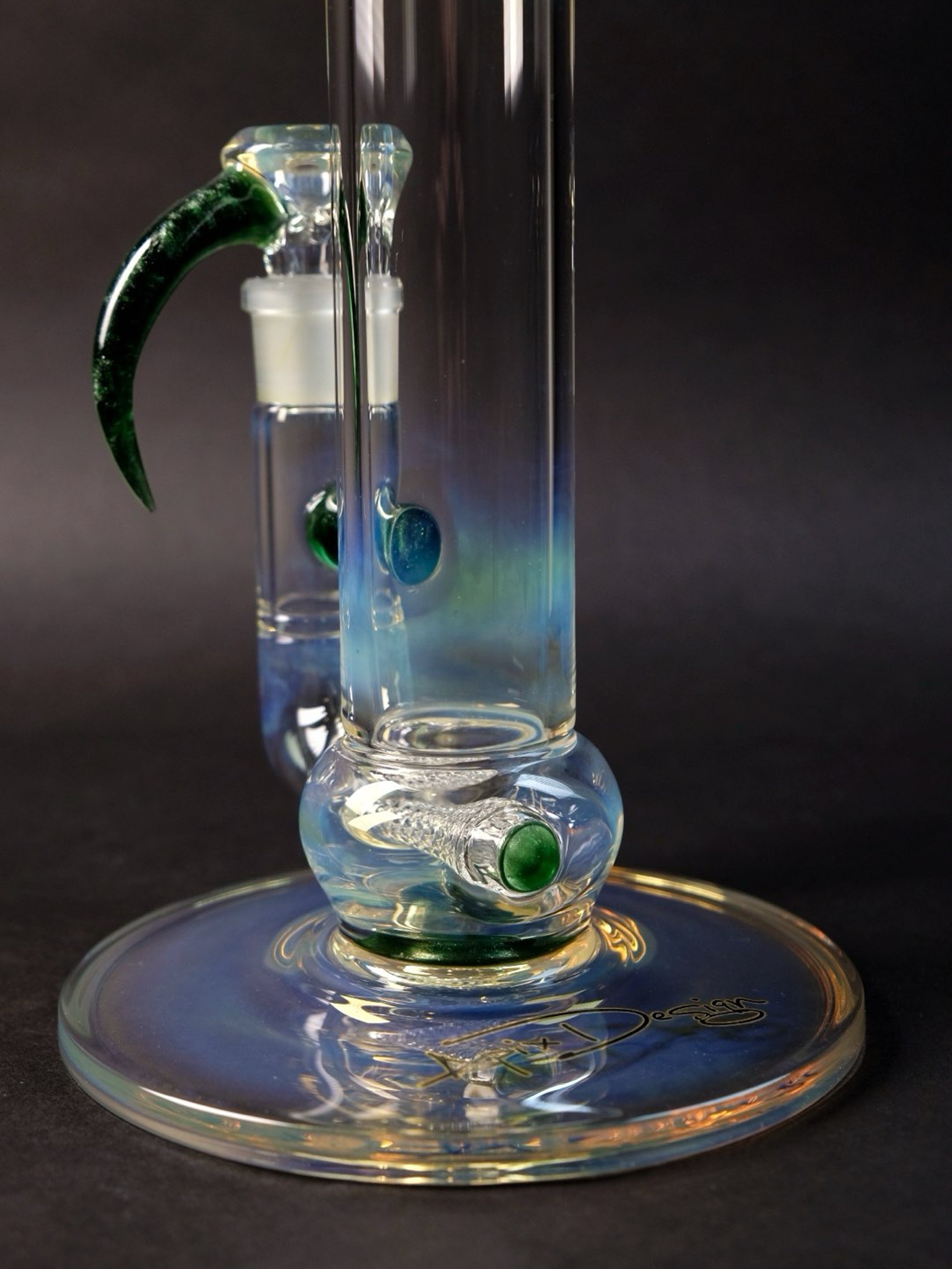 Preview pic of ApixDesign 45x5mm Green Stemline With Silver Fume
