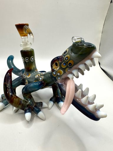 Preview pic of Amorphous Symphony T-Rex “Spike” water Rig/w 10mm bowl/downstem