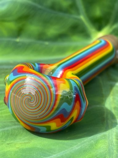 Preview pic of Rainbow Wig Wag spoon