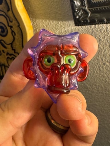 Preview pic of Friday glass monkey pendant