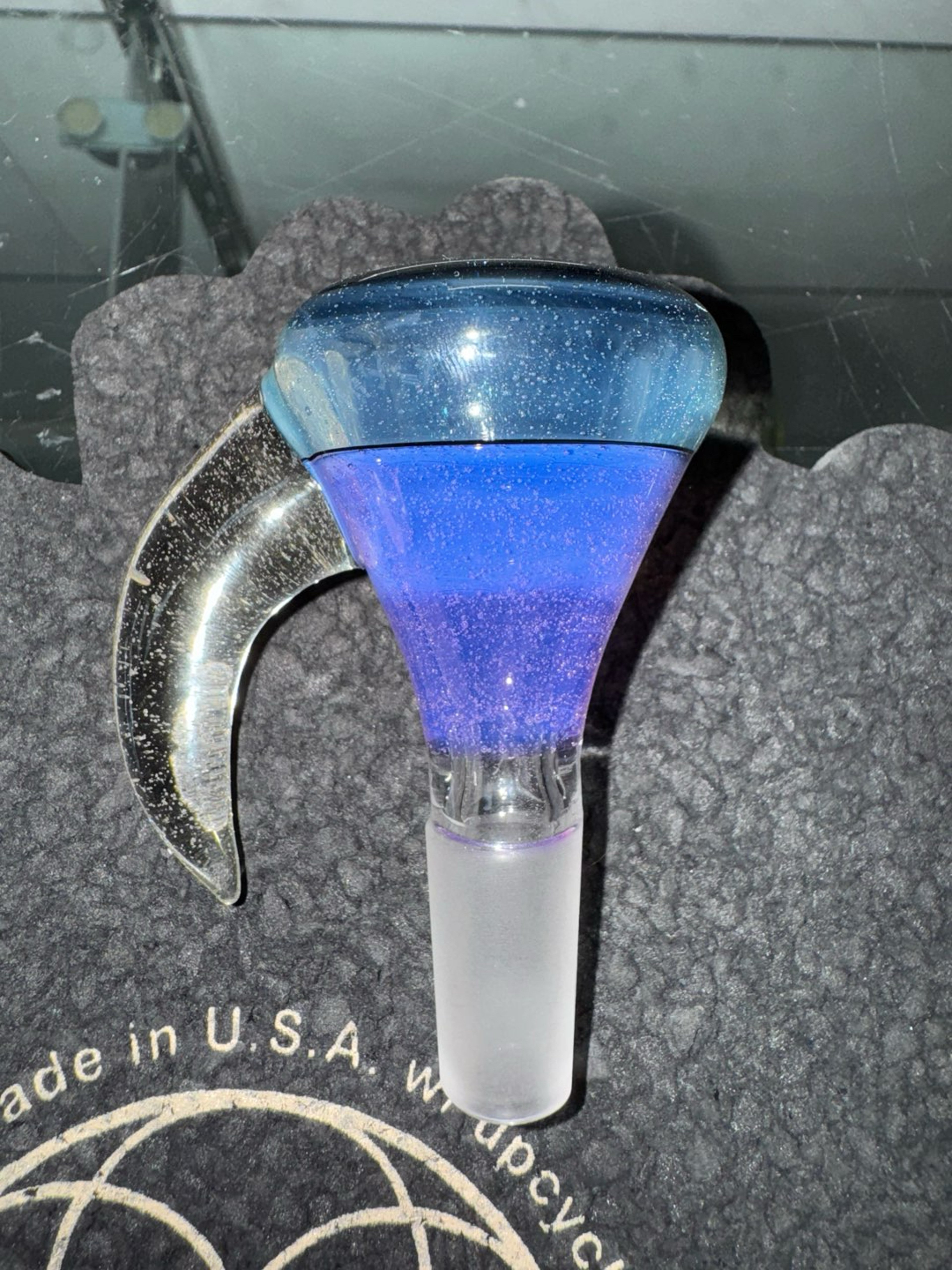 Preview pic of Adam Driver UV 14mm Horned Bowl Slide