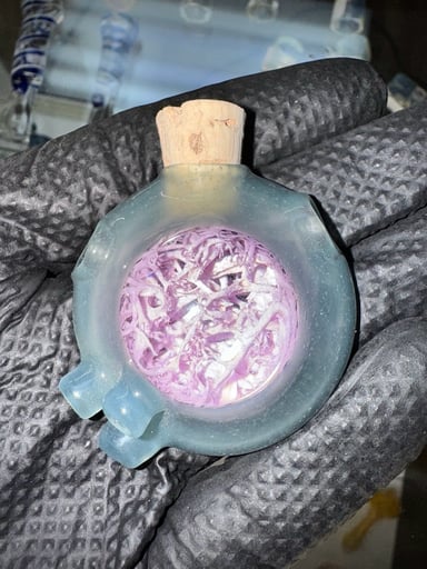 Preview pic of Bufoglassworks Earth Corked Pendant