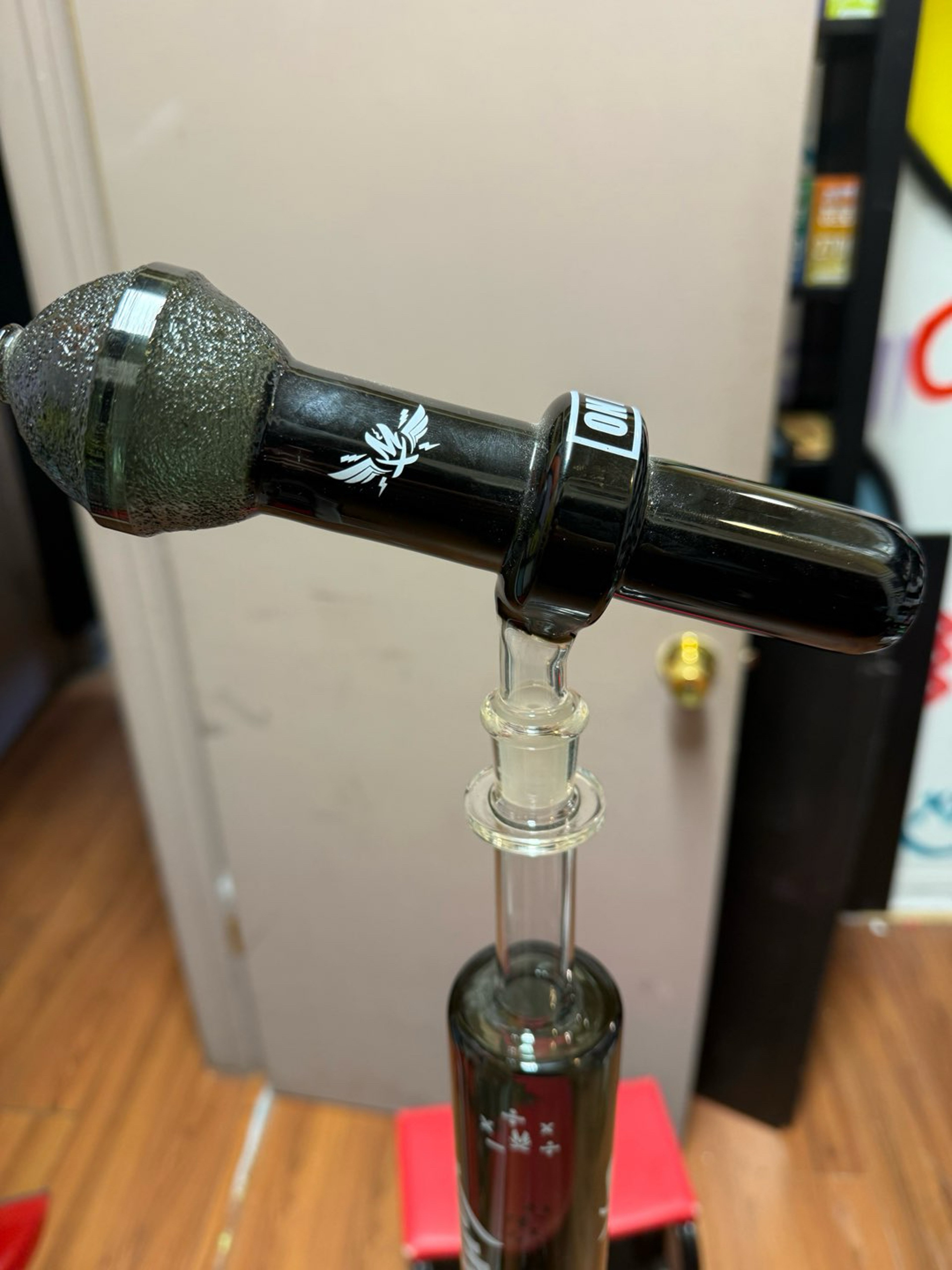 Preview pic of 1 of 1  mic bong