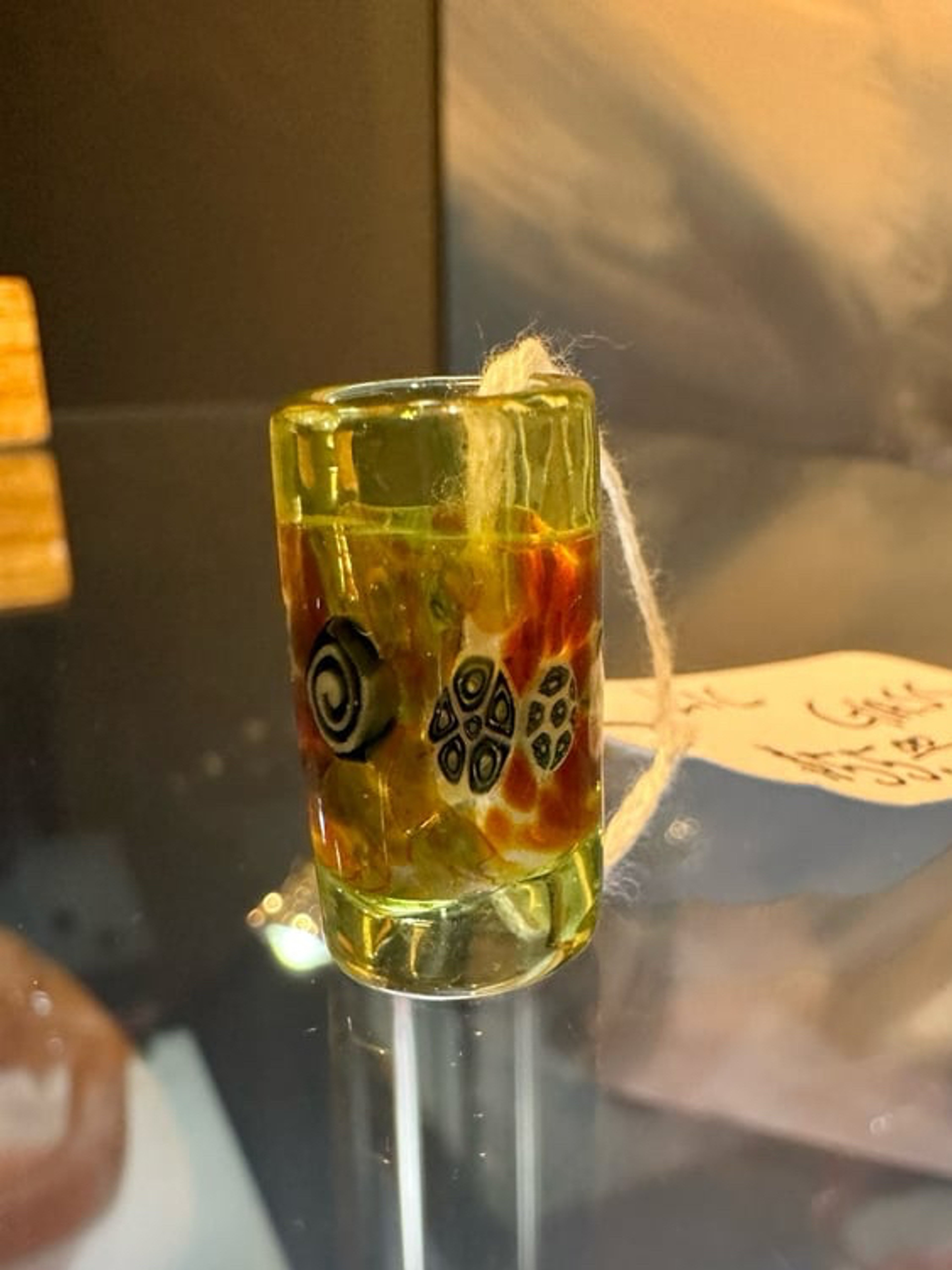 Preview pic of Lic_glass bead