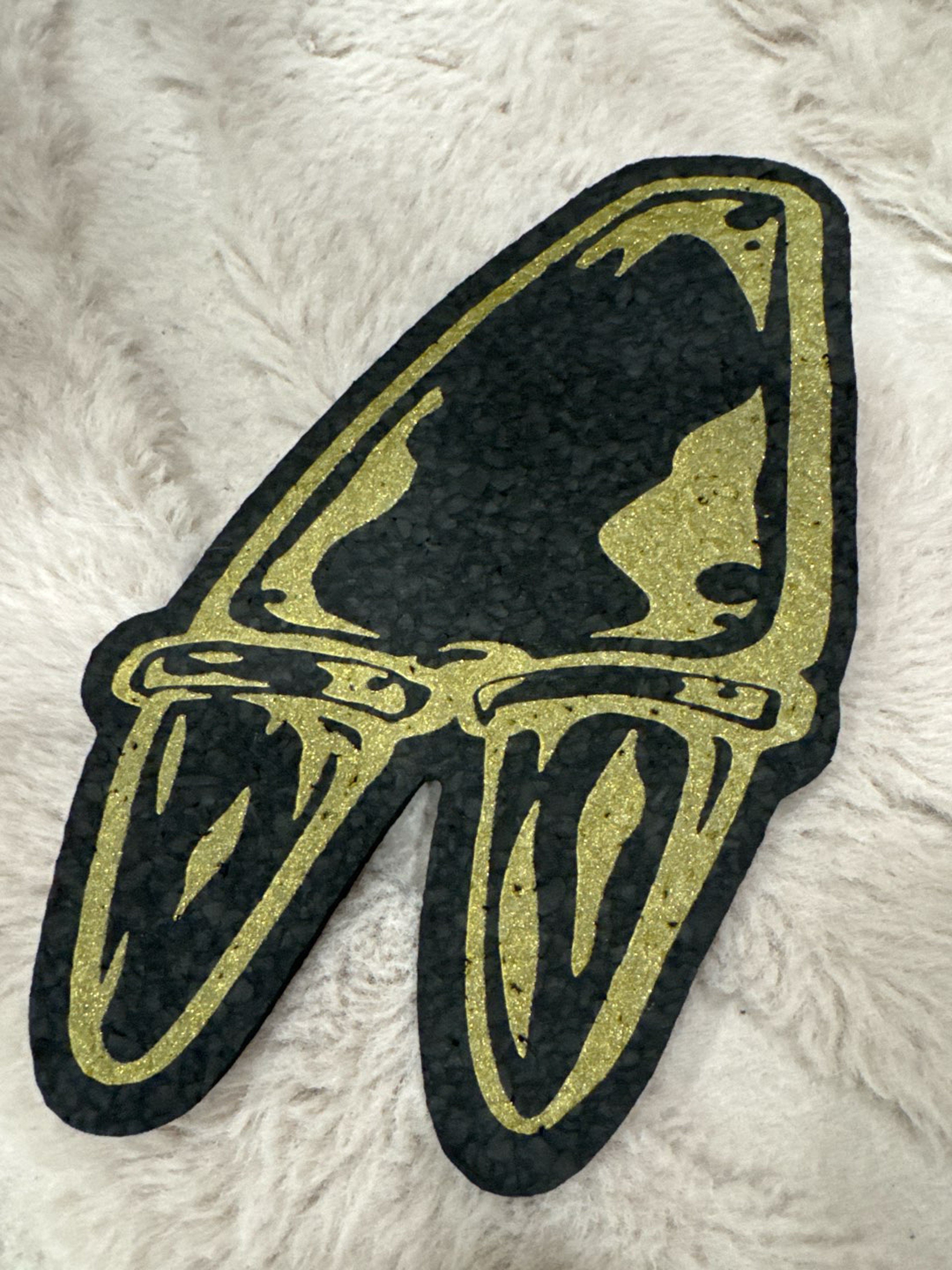 Preview pic of Gold Elbo Claw Mat