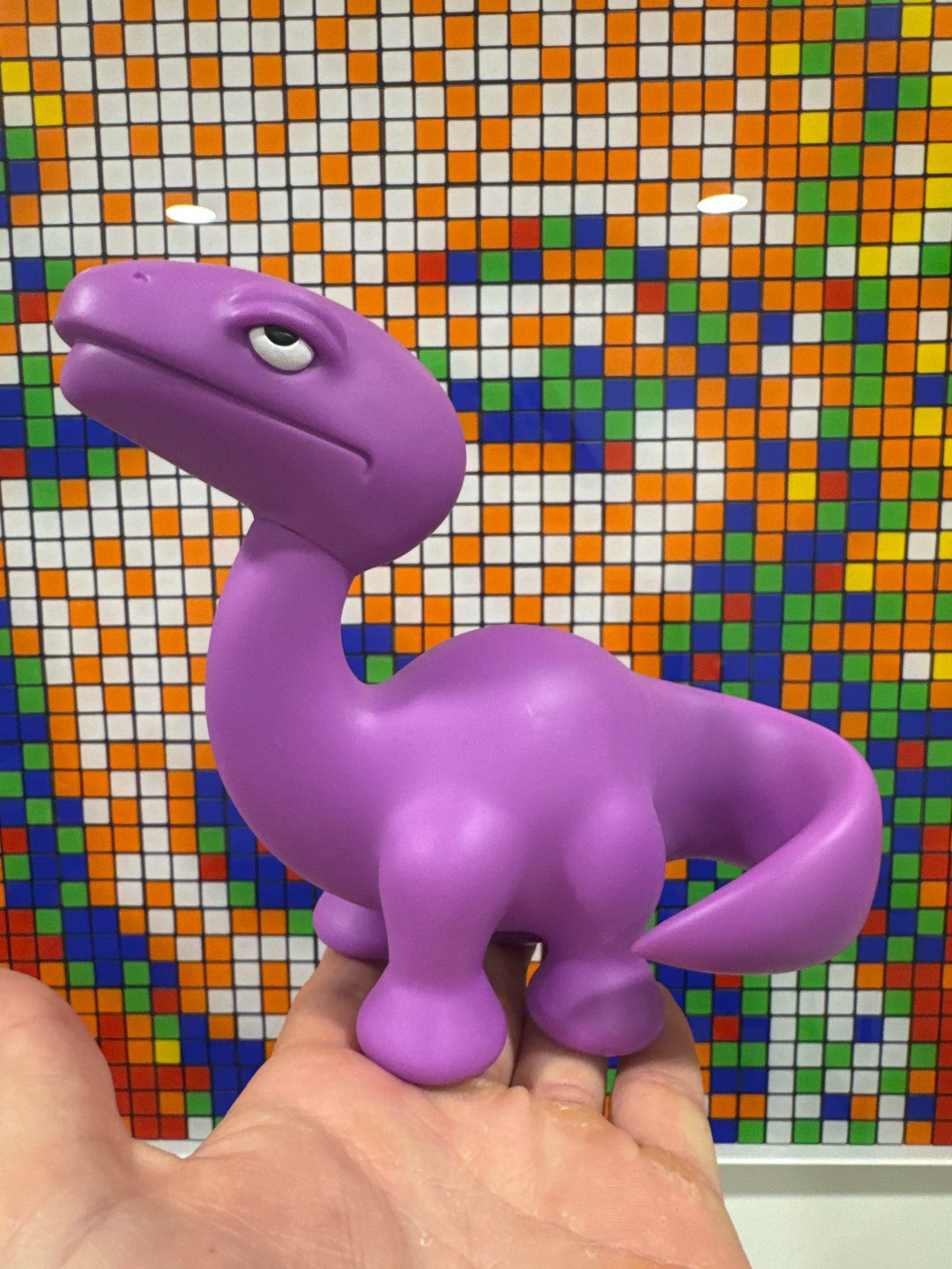Preview pic of Elbo Purple Bronto Figure #22/100