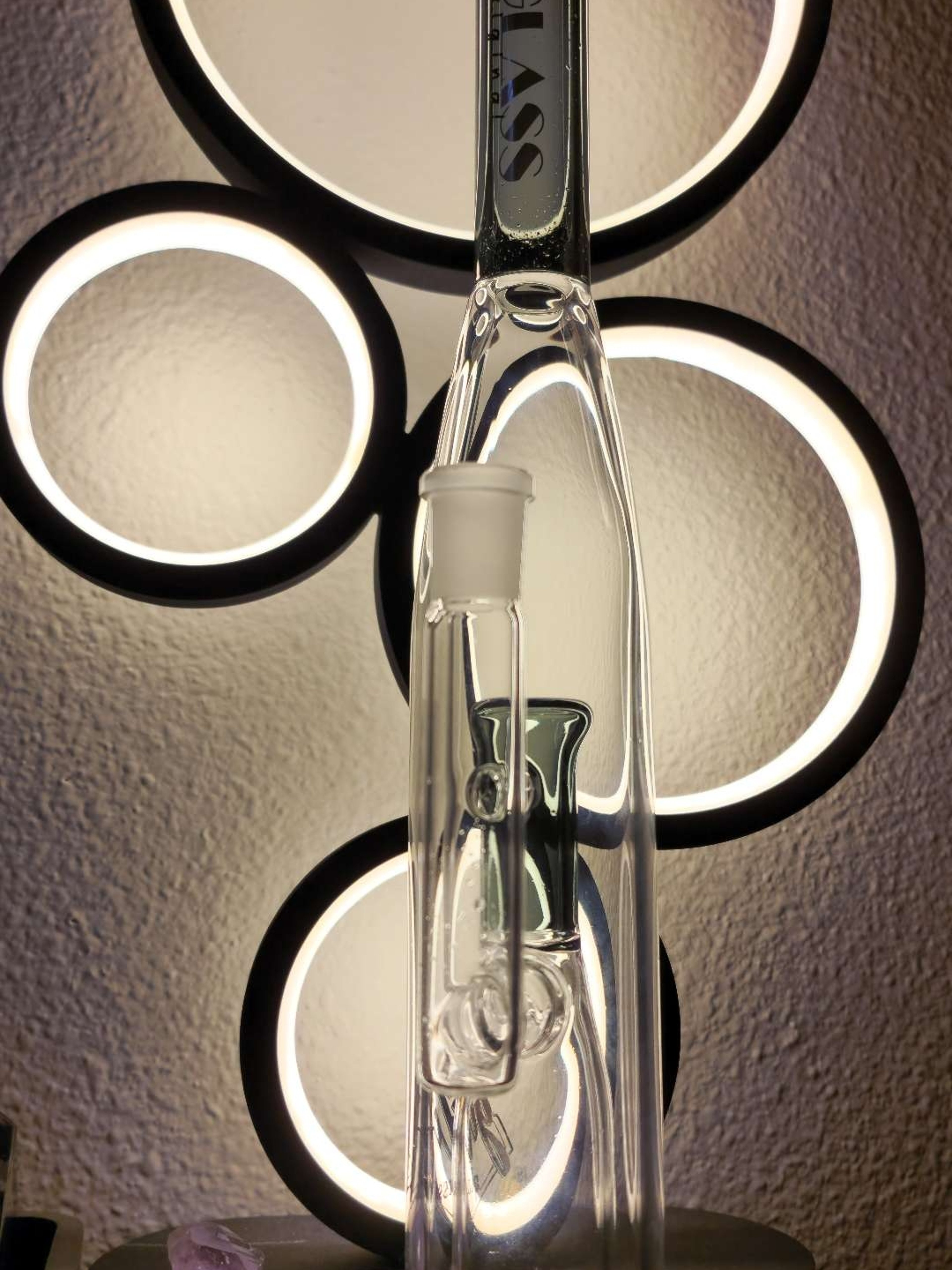 Preview pic of Gili Glass