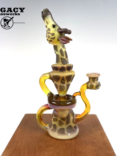 Preview pic of ADDISON HANNA X HUNTER S COLLAB GIRAFFE RECYCLER