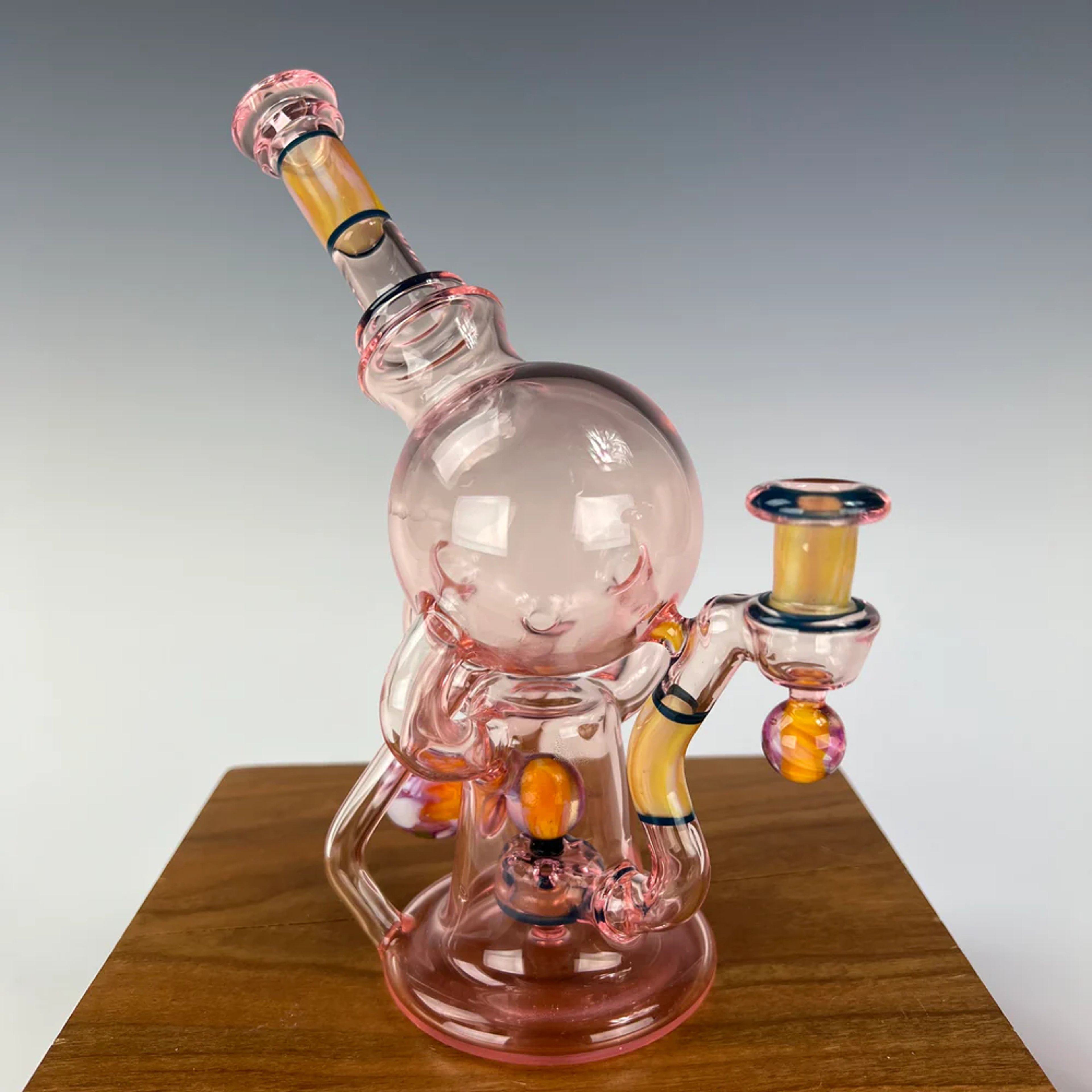Preview pic of KILO GLASS CINQUE RECYCLER (CFL)