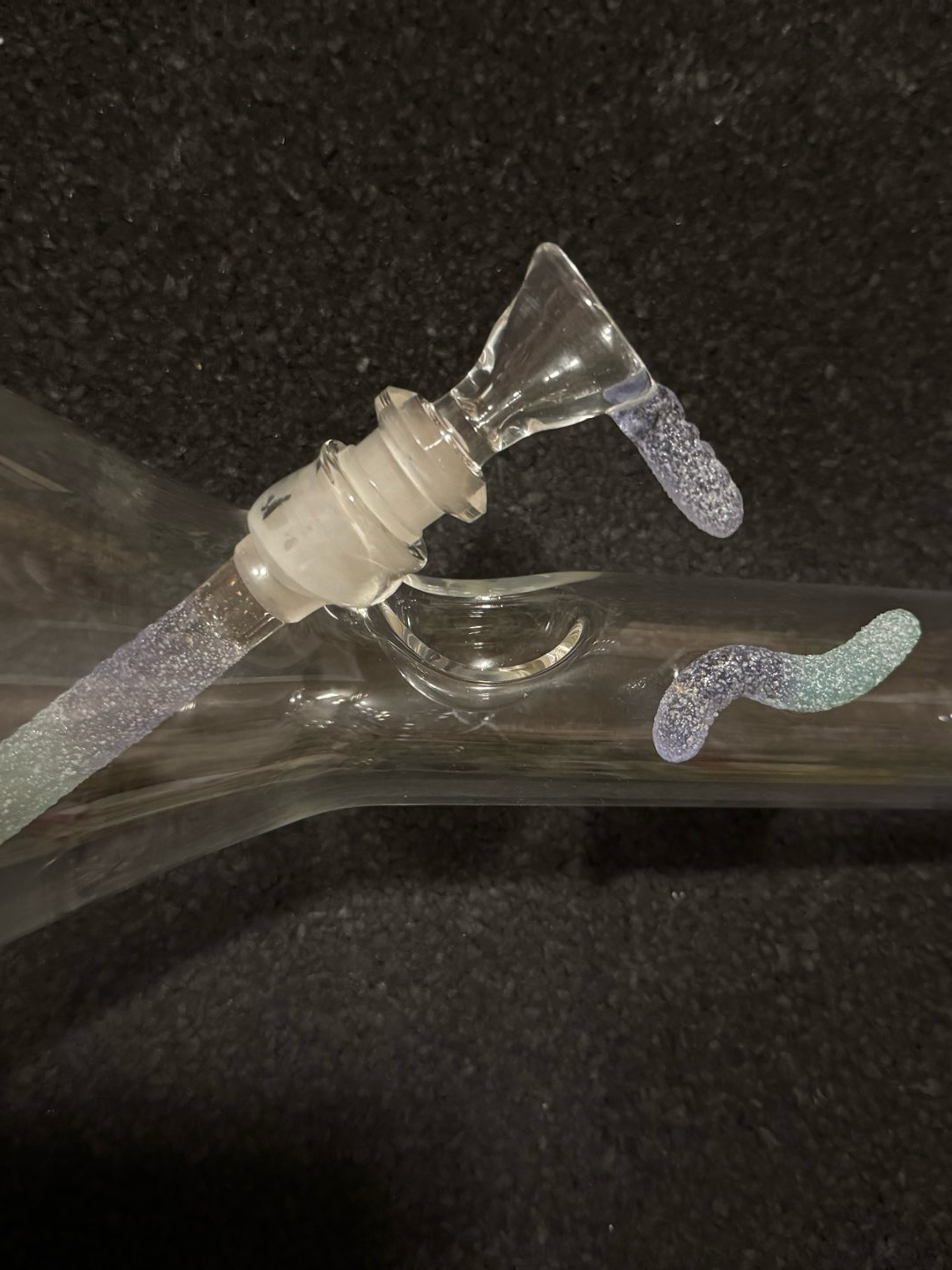 Preview pic of Emperial Sour Worm Beaker