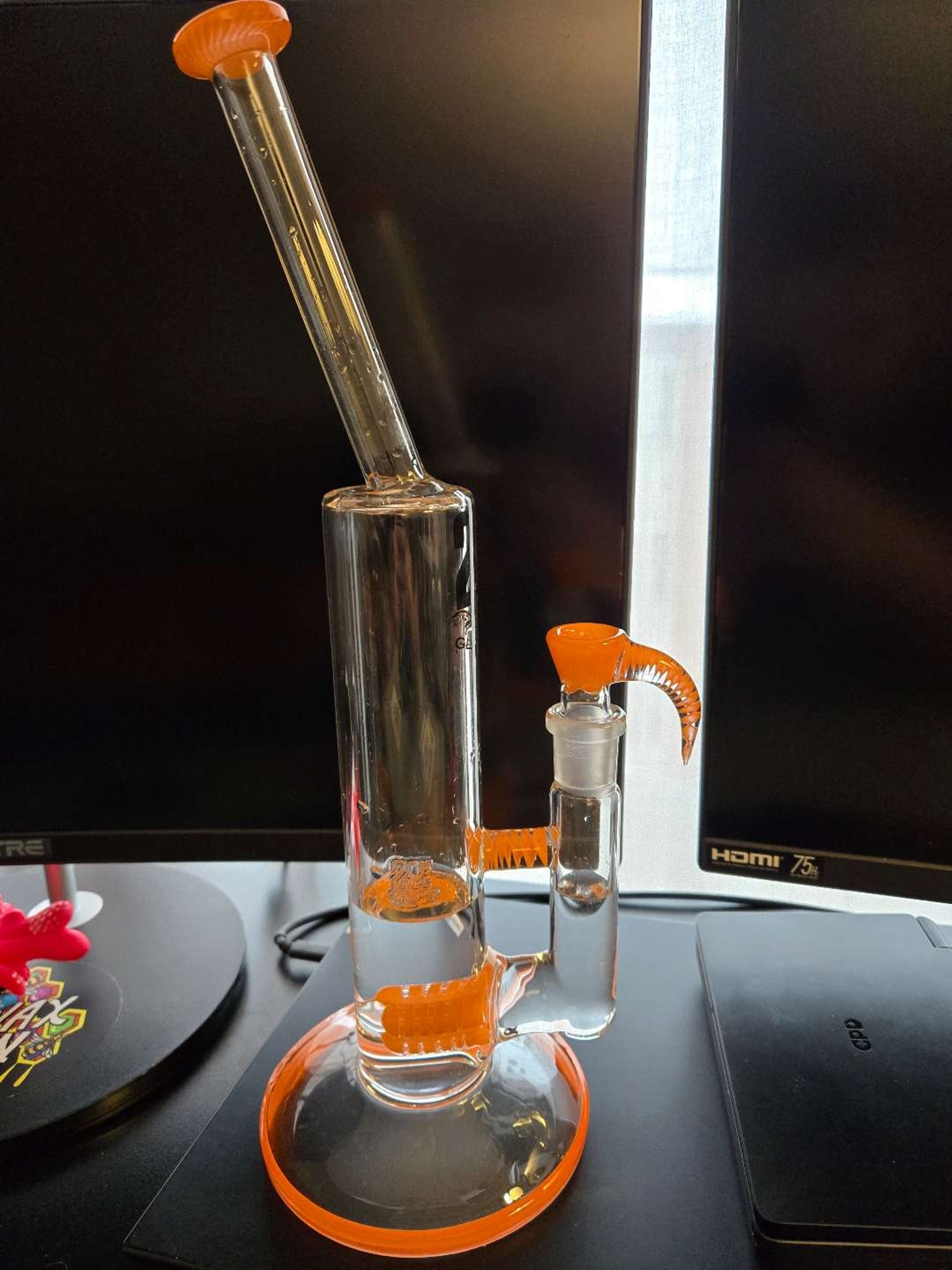 Preview pic of 2k glass gridded tripline
