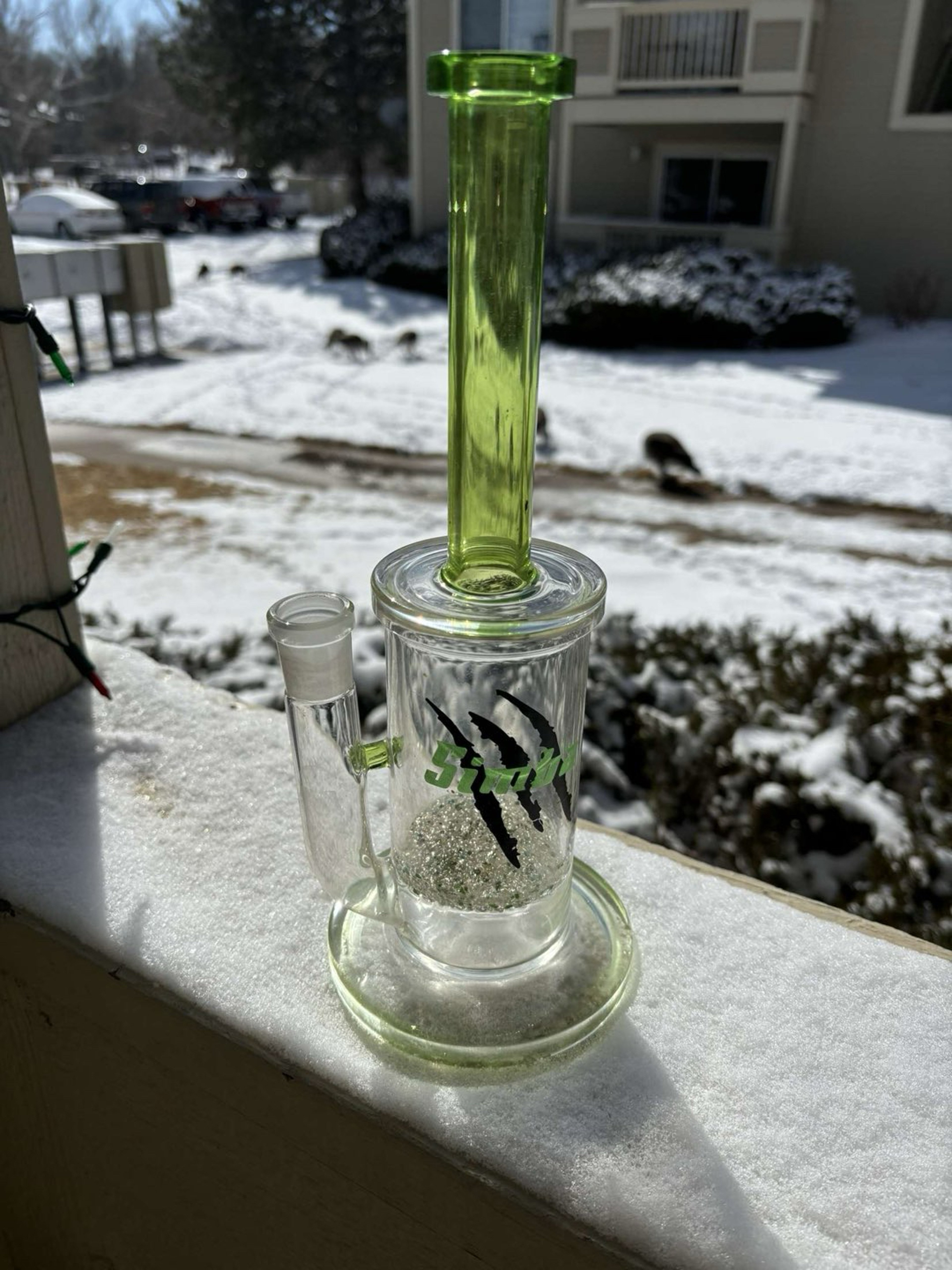 Preview pic of Simba Bong