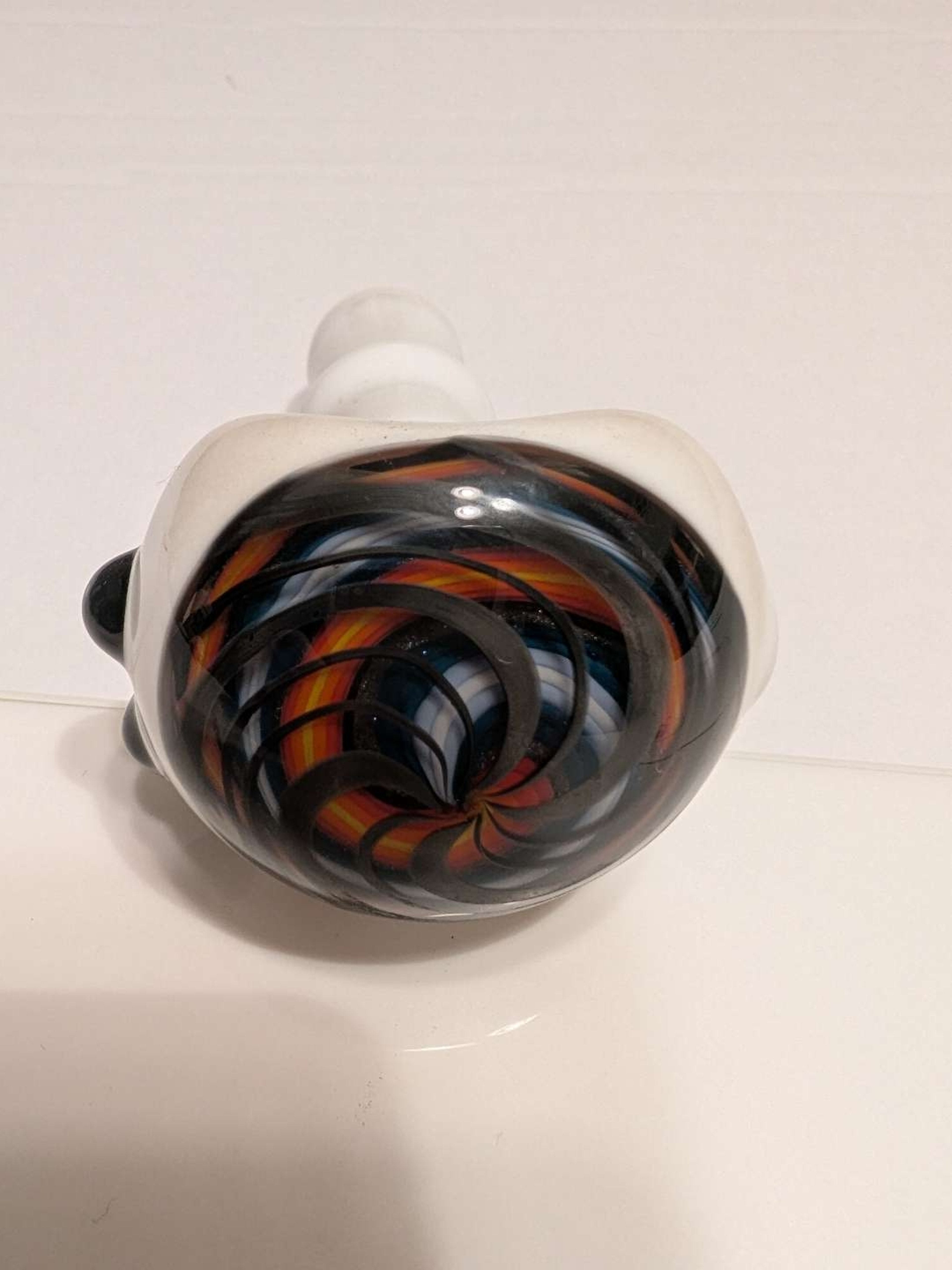 Preview pic of KAGE -white worked hand pipe