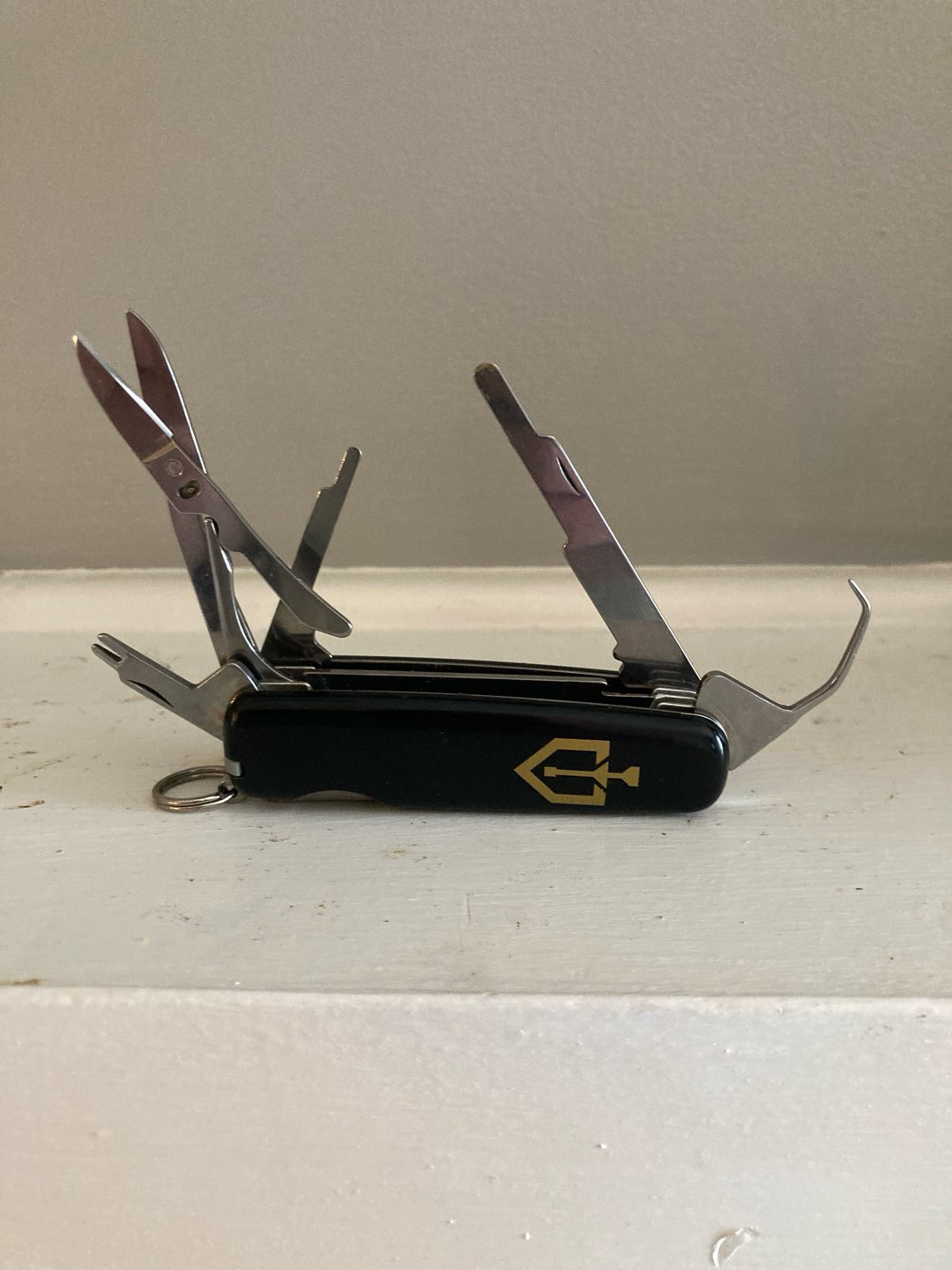 Preview pic of Swiss Army Dab Tool! ships free!