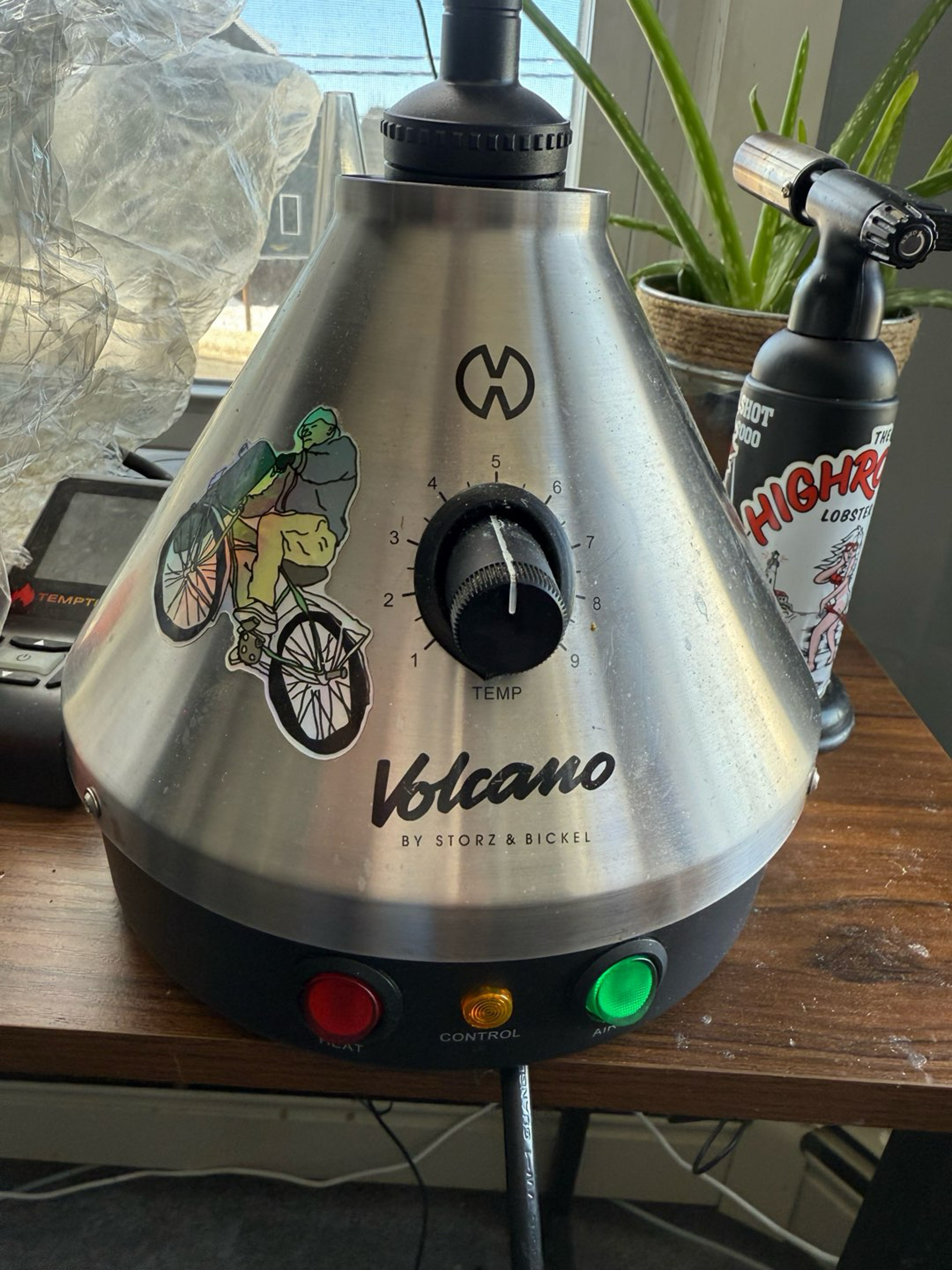 Preview pic of Volcano classic