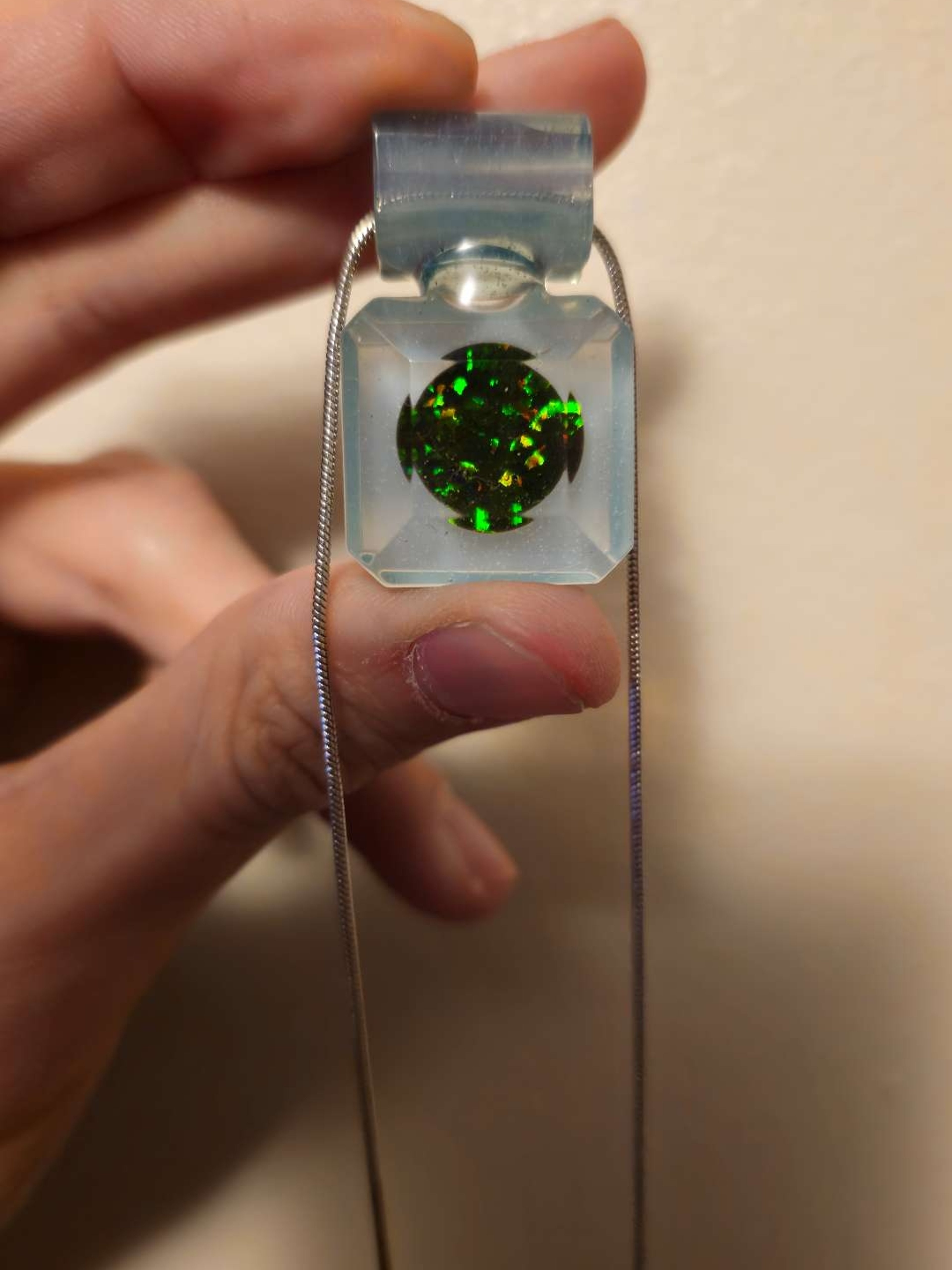Preview pic of Trapped Glass Faceted pendant