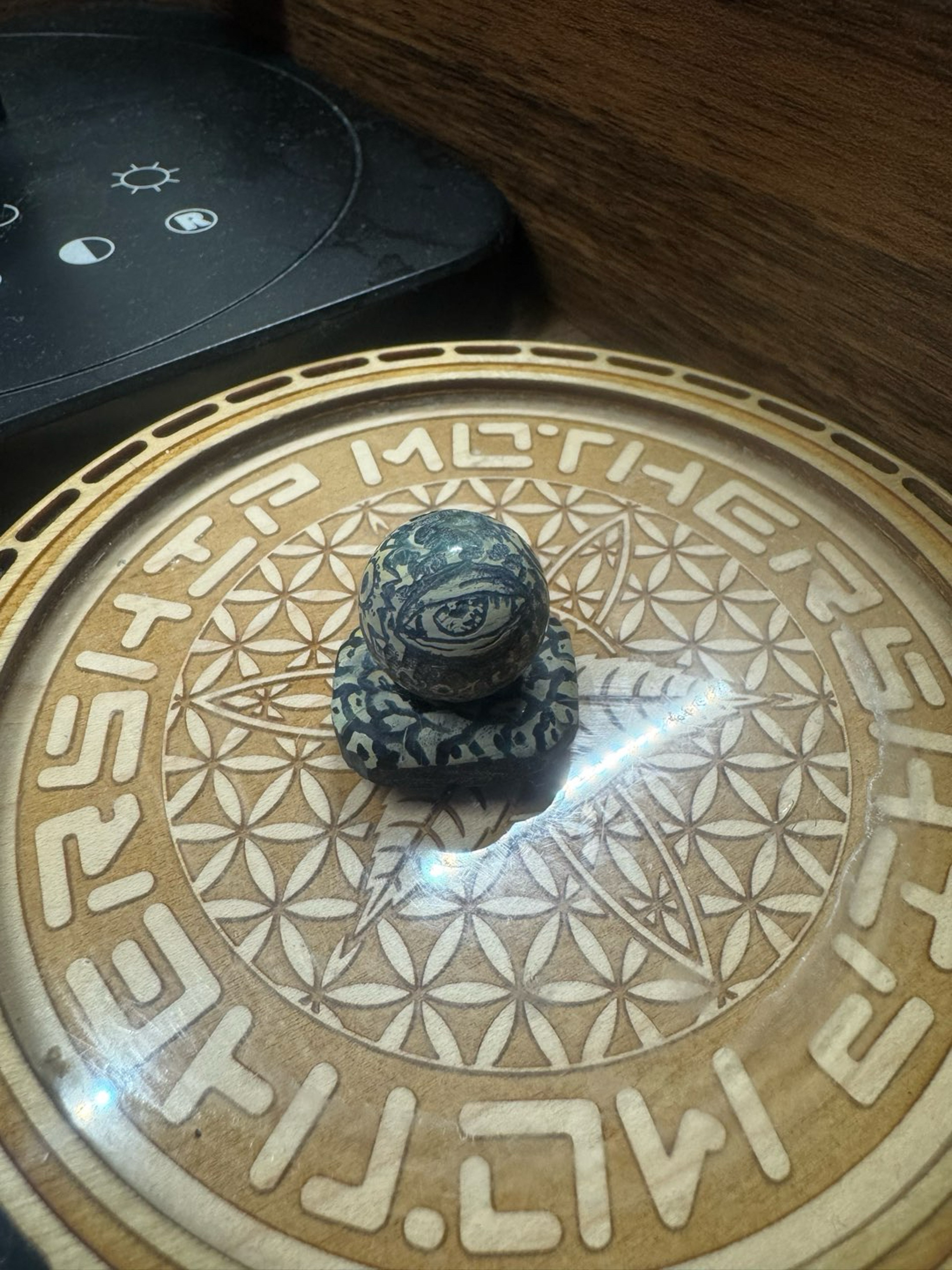 Preview pic of Trevy Metal Slurper marble with stand