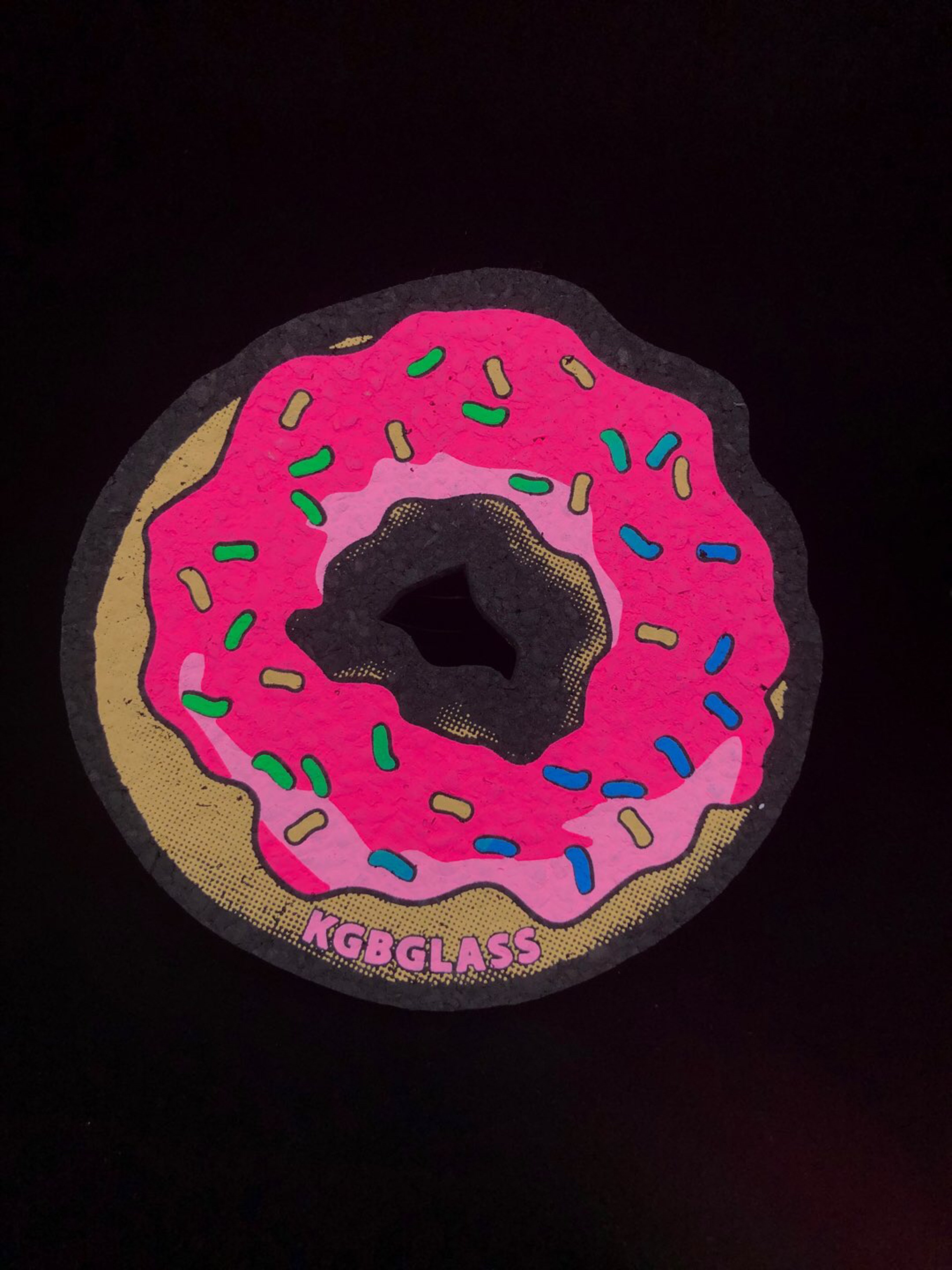 Preview pic of Strawberry Frosted w/ Sprinkles Donut 5” Mat by KGB Glass c Moodmats