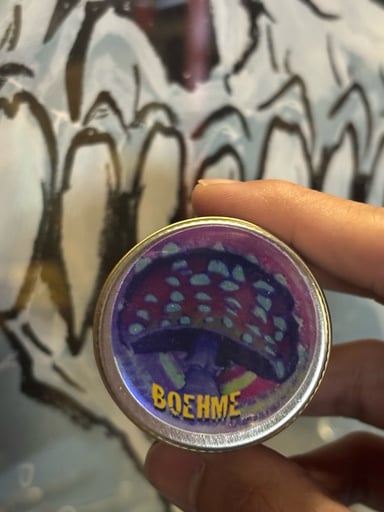 Preview pic of Stephen Boehme minion burger donut signature wigwag jar