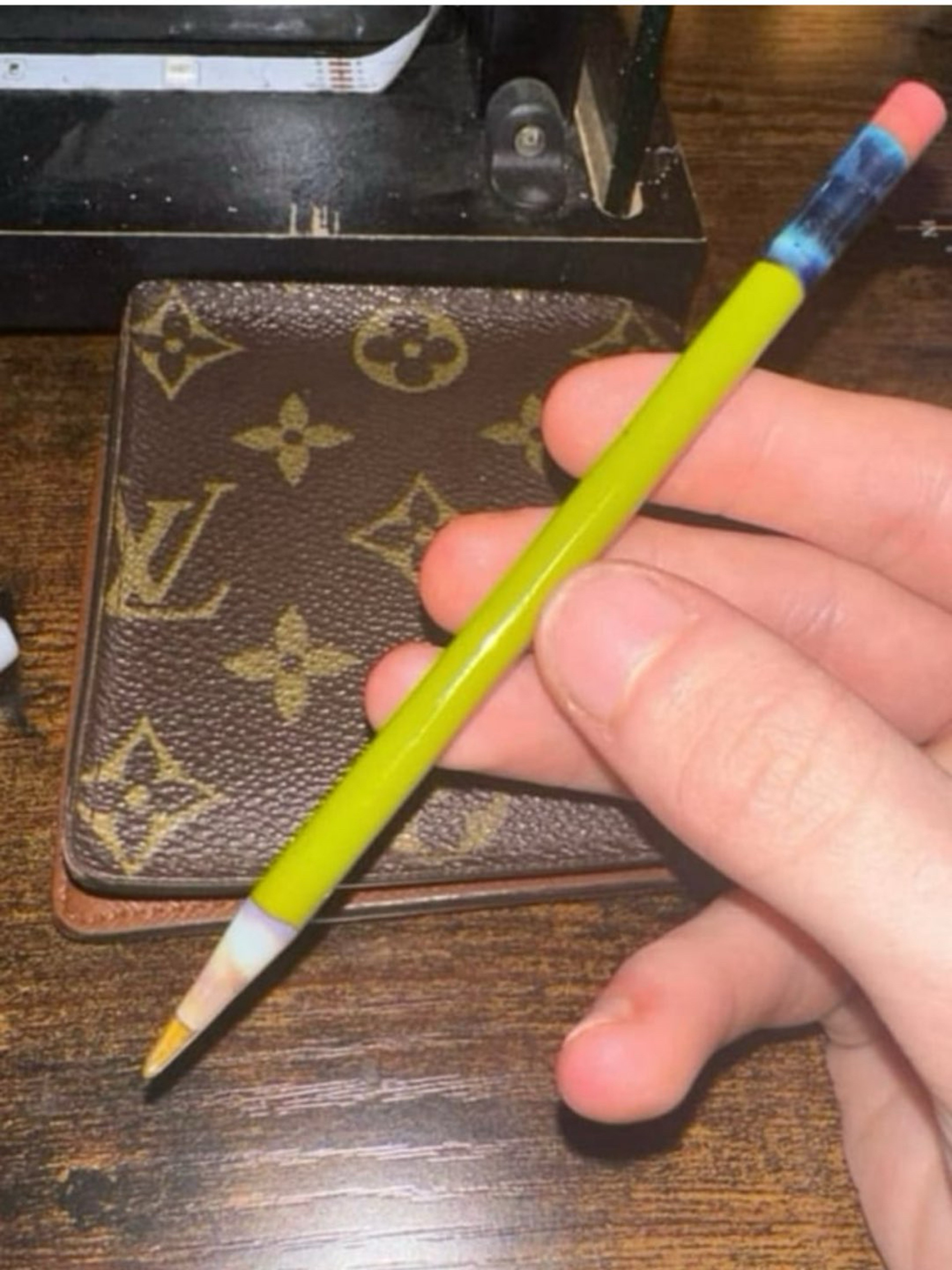 Preview pic of Sherbet pencil