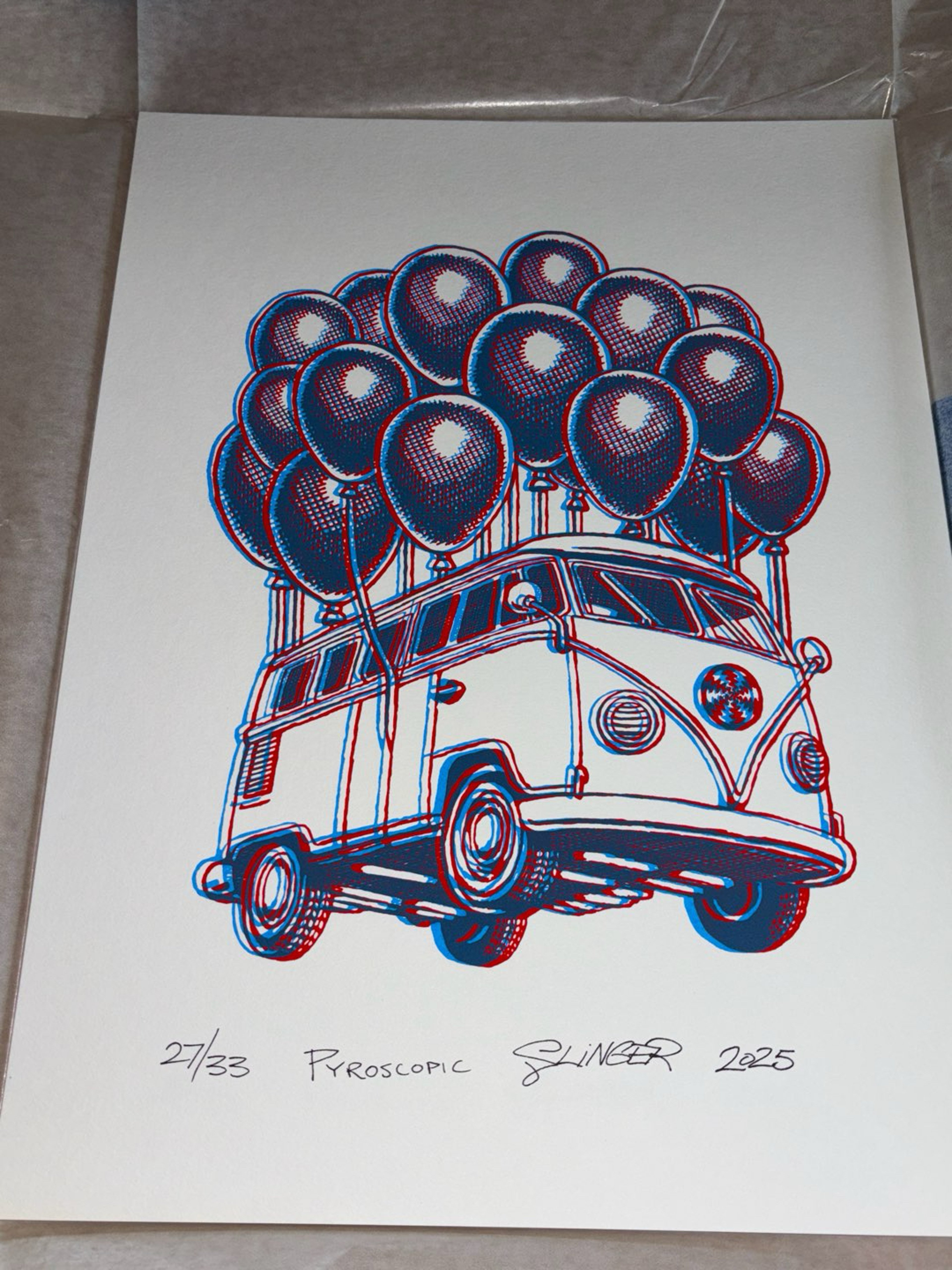 Preview pic of 3D pyroscopic slinger flying hippie bus print