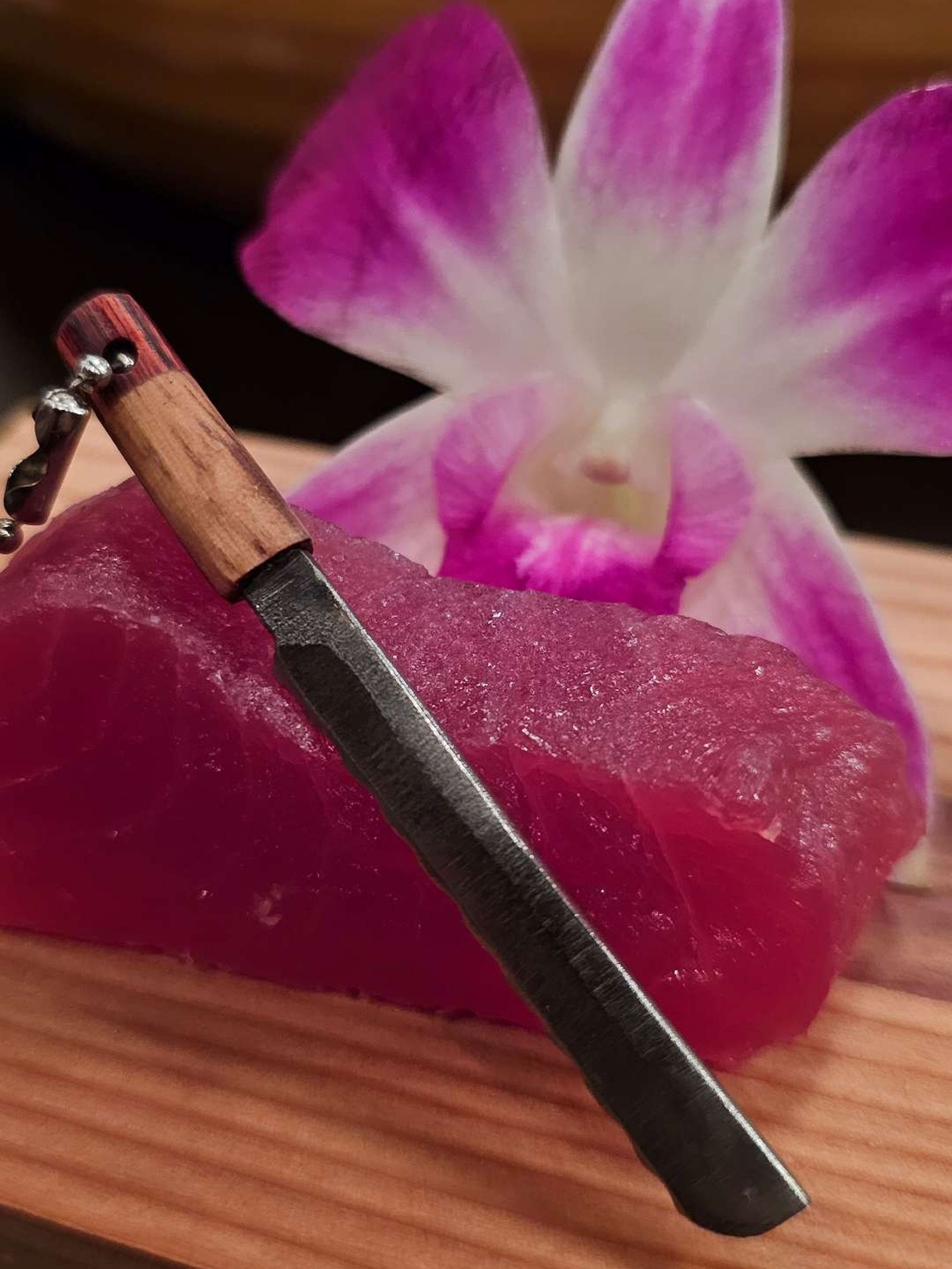 Preview pic of Mini Sushi knife dabbers