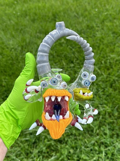 Preview pic of Monster