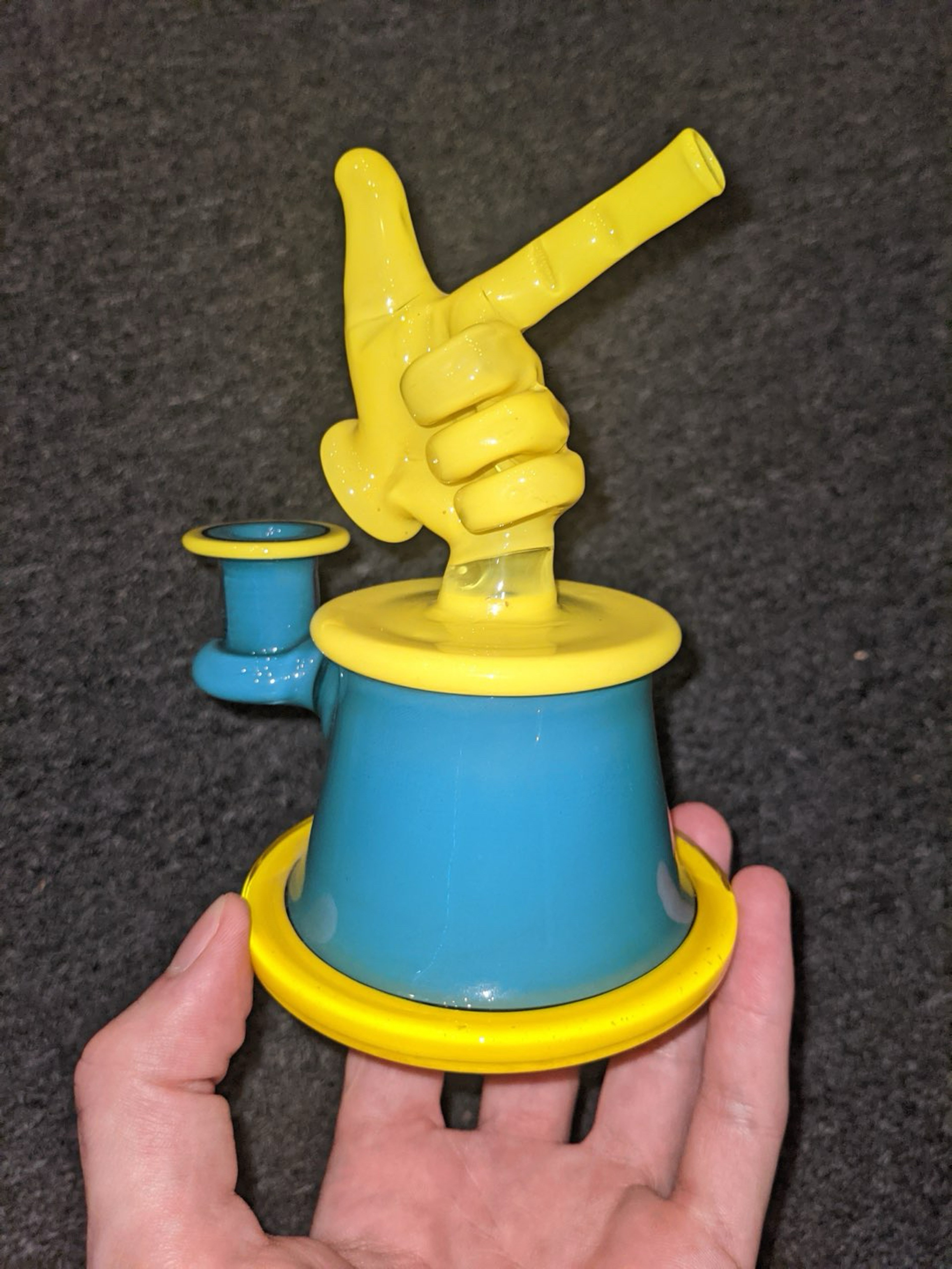 Preview pic of Merritt Badge 10mm Finger Banger Hanger